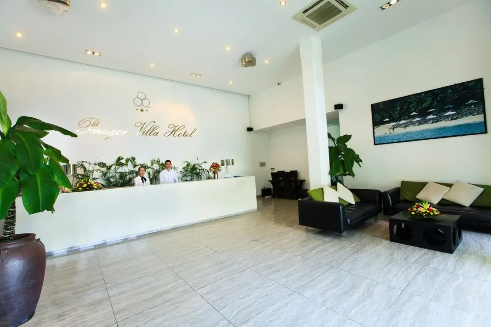 Paragon Villa Hotel