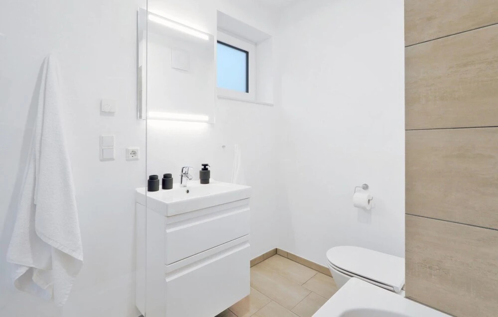 Awesome Apartment in Lembruch/dümmer See With 2 Bedrooms, Wifi and Indoor Swimming Pool