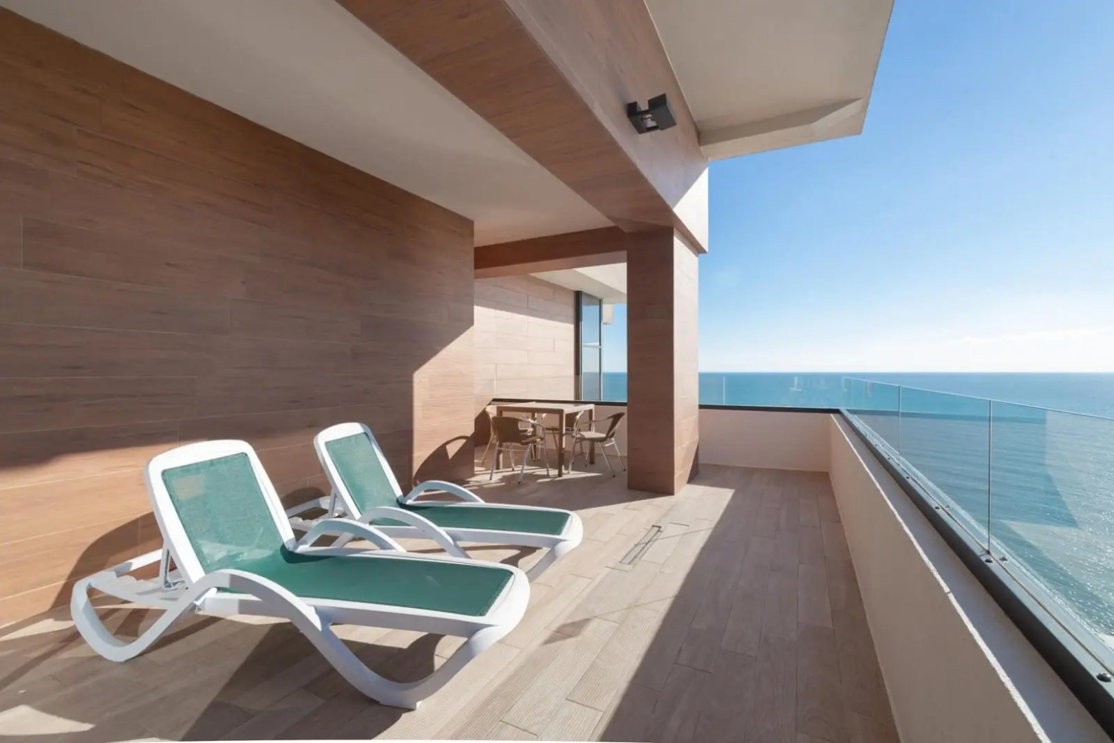 Hidens Hotel 4* (Небуг)