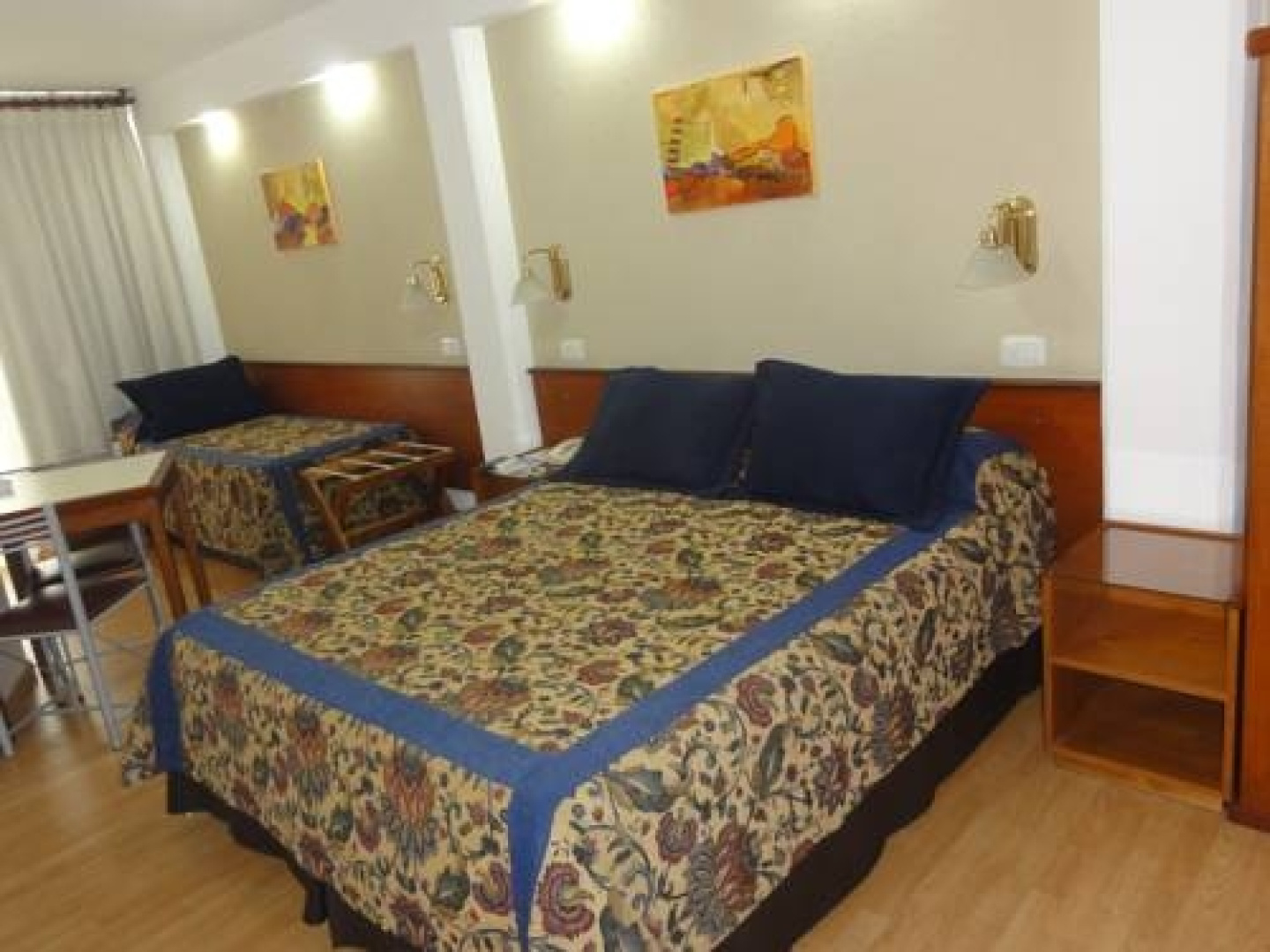 Tambora Beach Suites