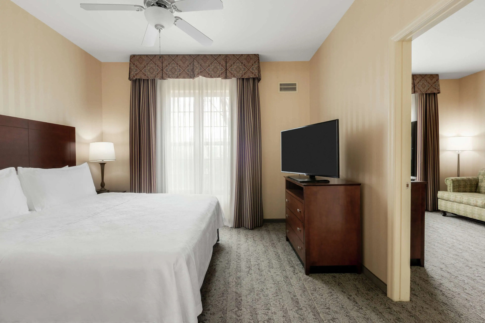 Homewood Suites By Hilton Sacramento Airport - Natomas