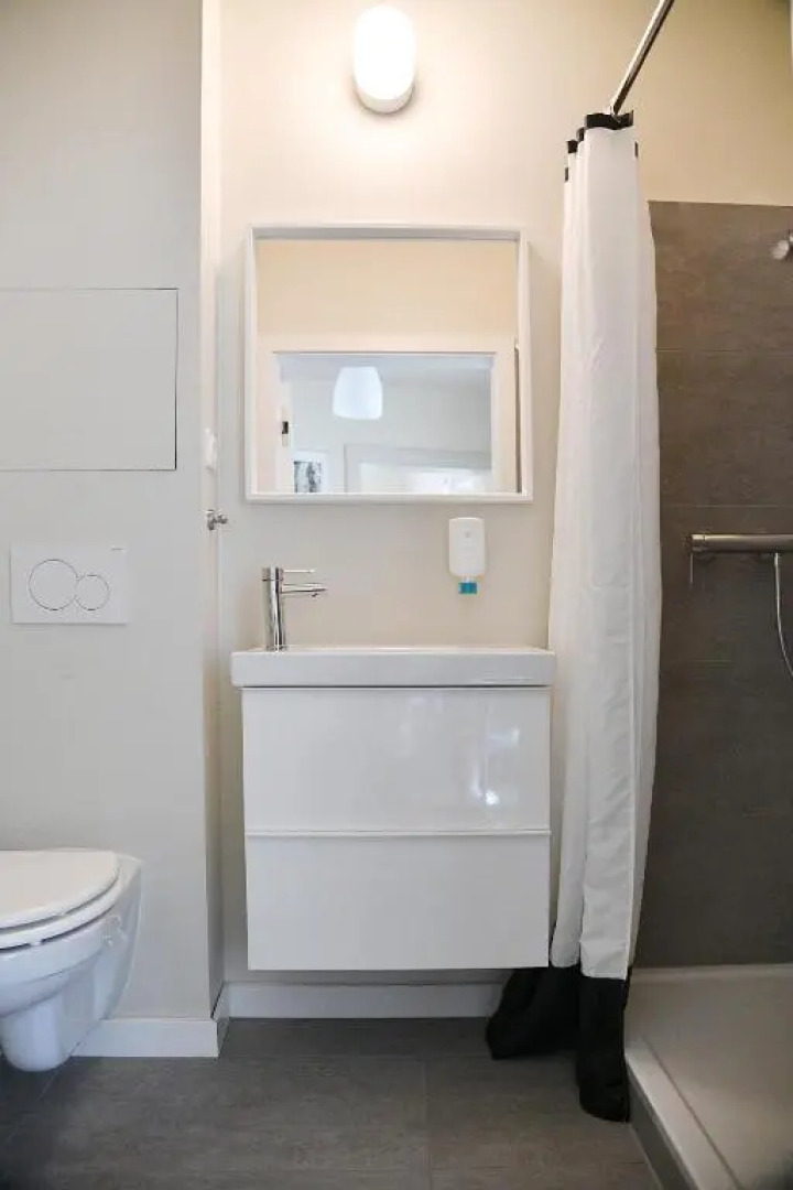 JETHON Studio-Appartement im Grünen