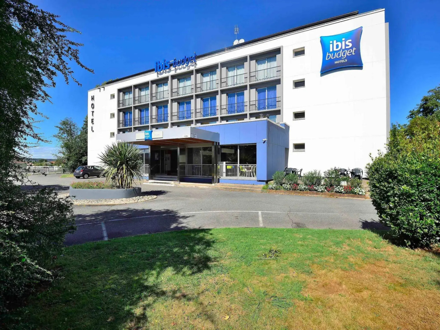 ibis budget Pau Lescar