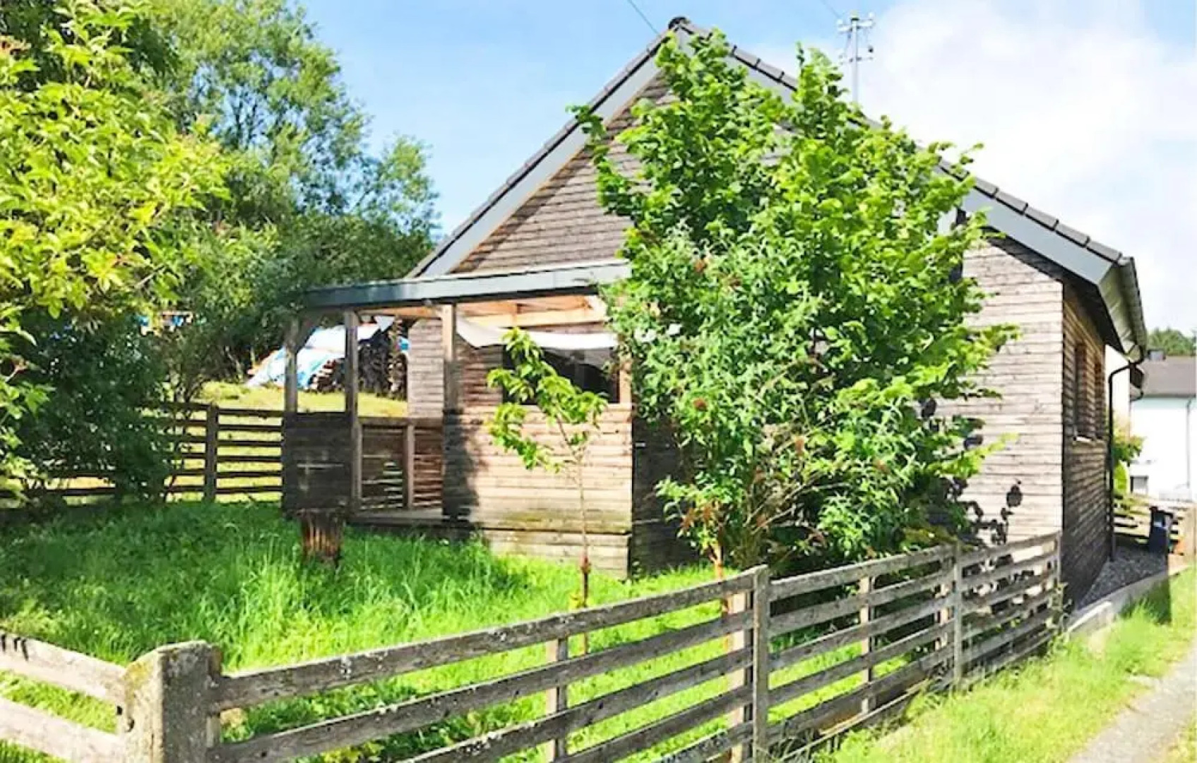 Beautiful Home in Wallenfels With 2 Bedrooms