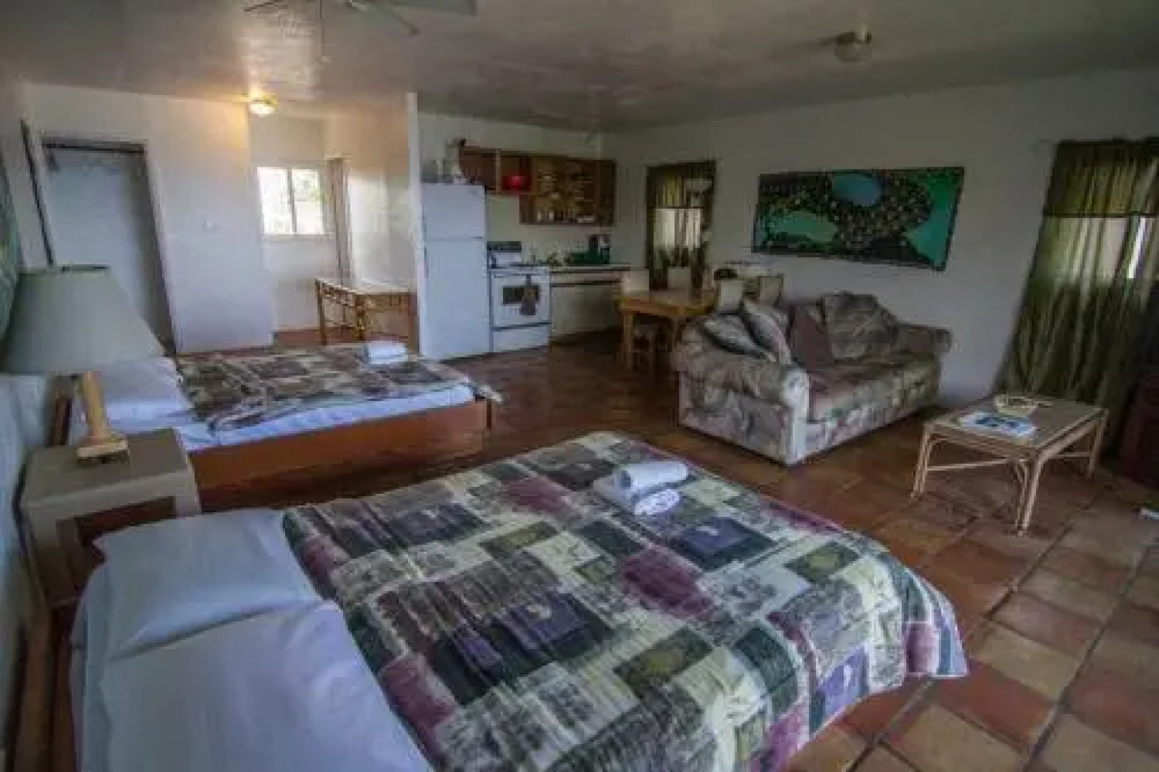 Backpackers Vacation Inn and Plantation Village