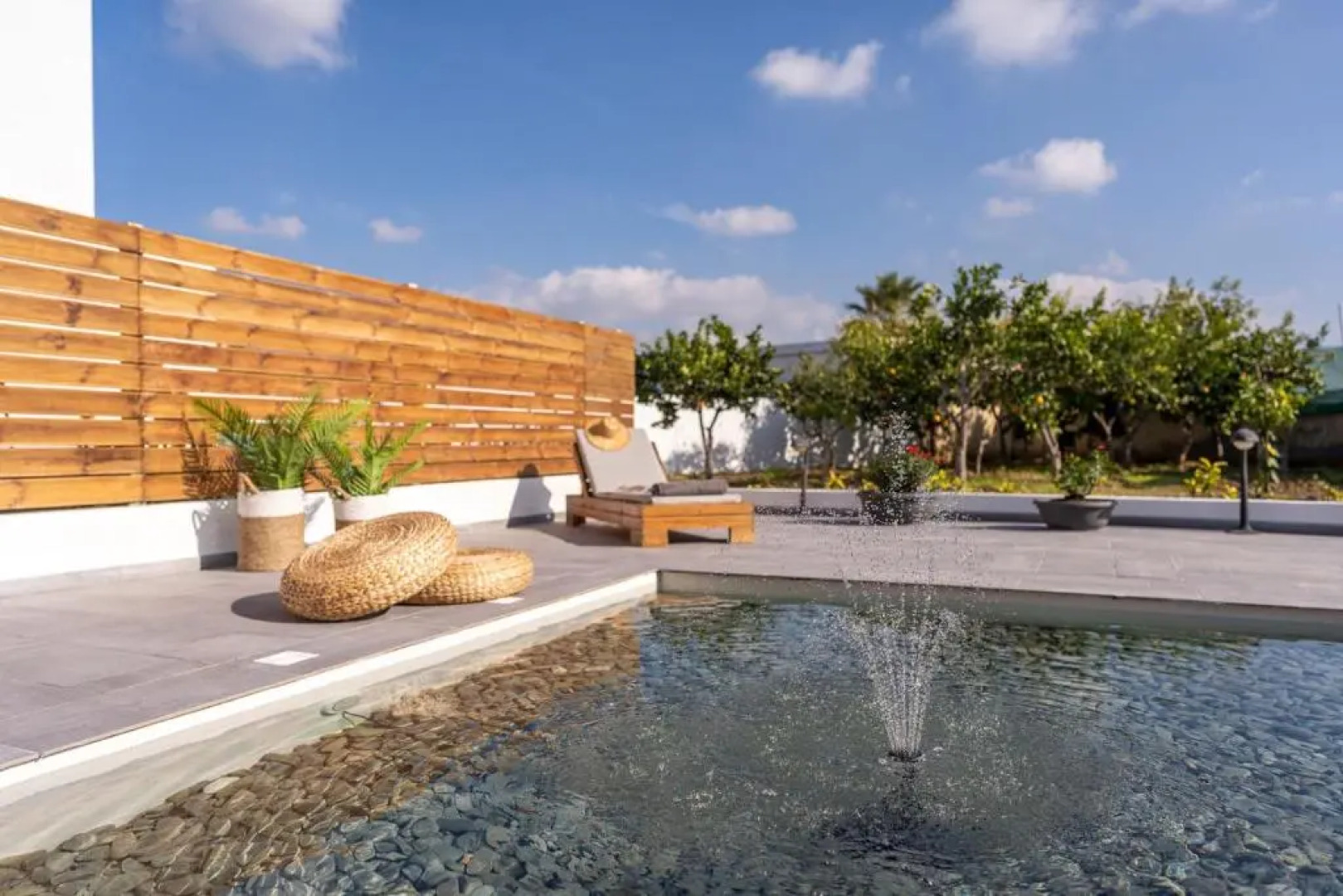 Giorgio Deluxe Studio