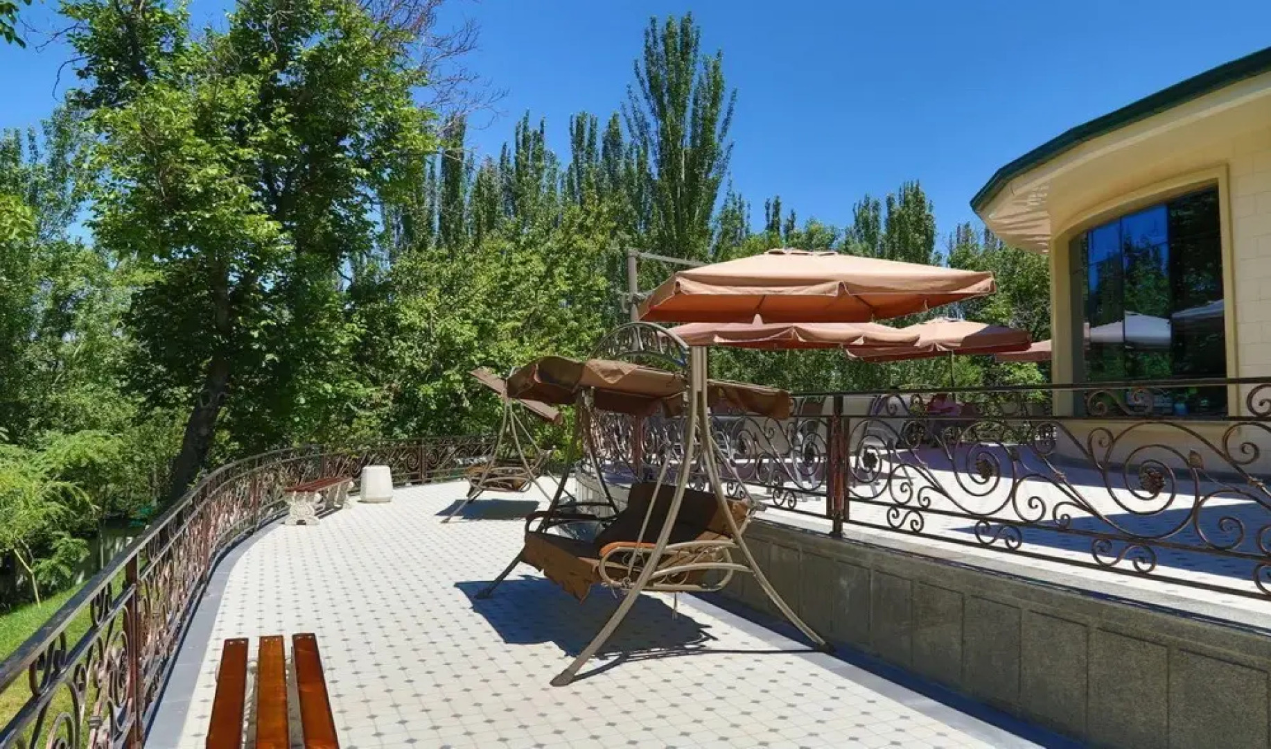 Wellmore Resort Hotel Charvak