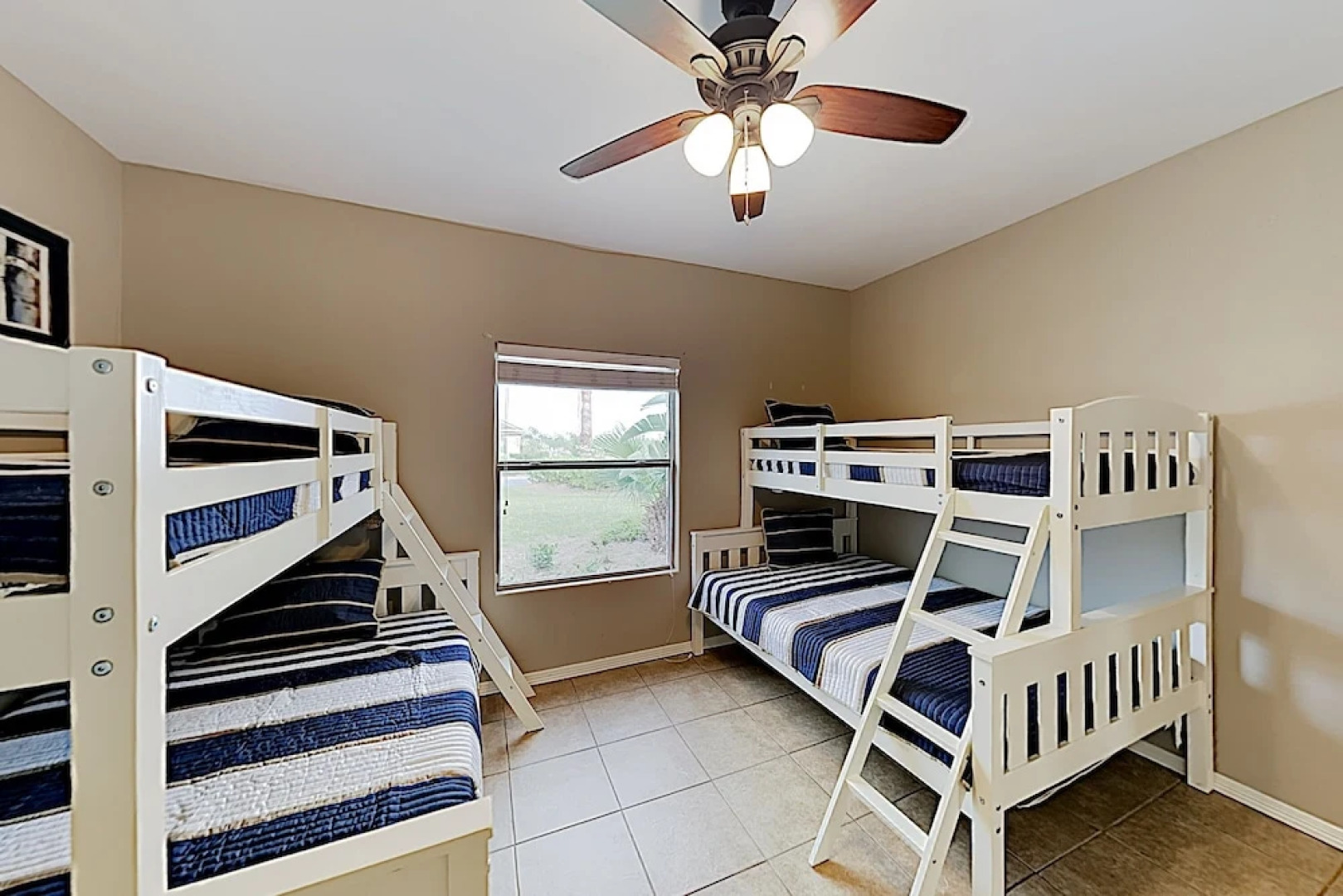 Lovely Laguna Vista Getaway W/ Pools & Tennis 2 Bedroom Home