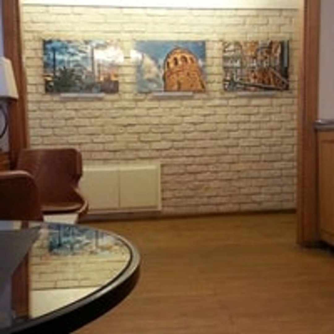 Three Apples Suites and Hotel