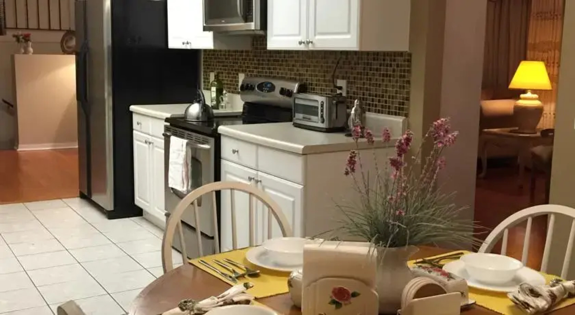 Four-Bedroom House near Universal