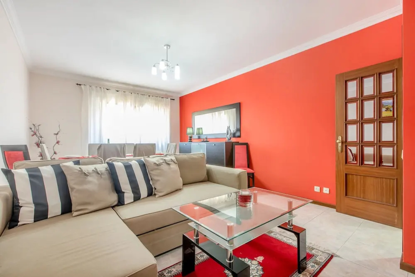 Espinho Family Stays Apartment