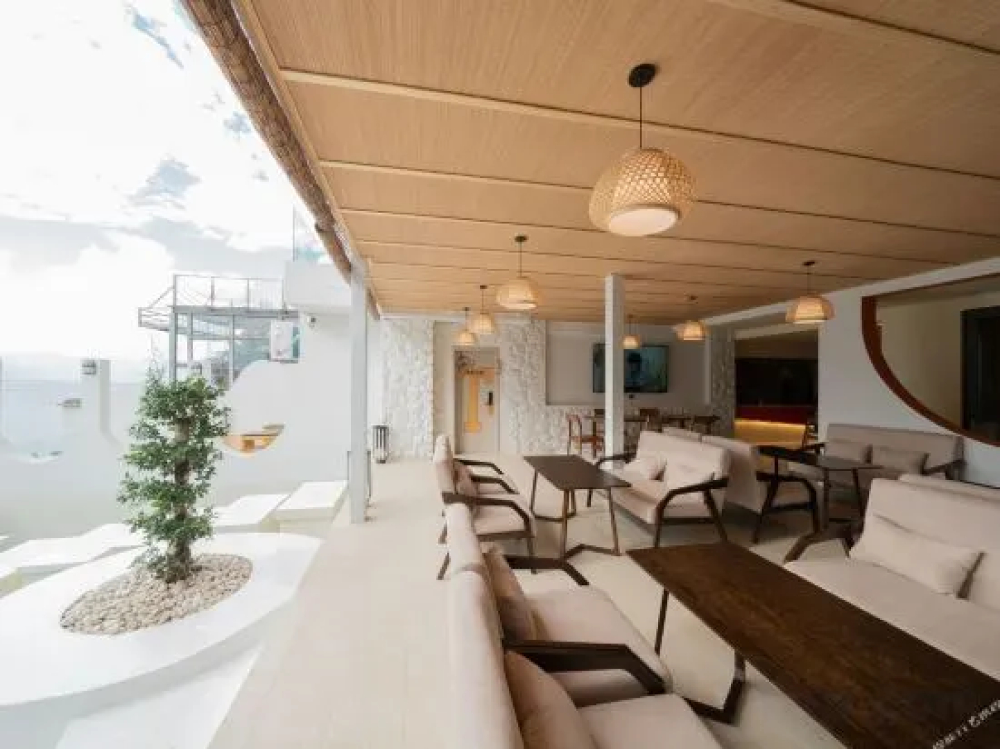 Yunyi Boutique Lake View Inn