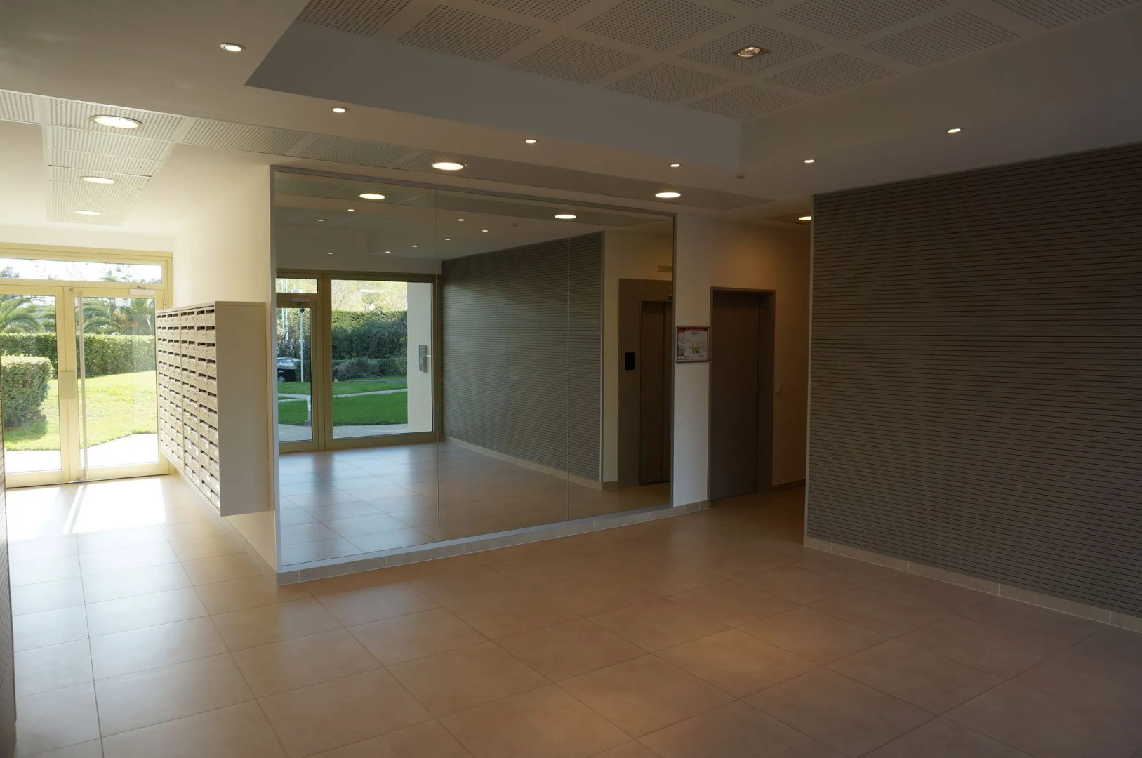 Cannes Marina Residence