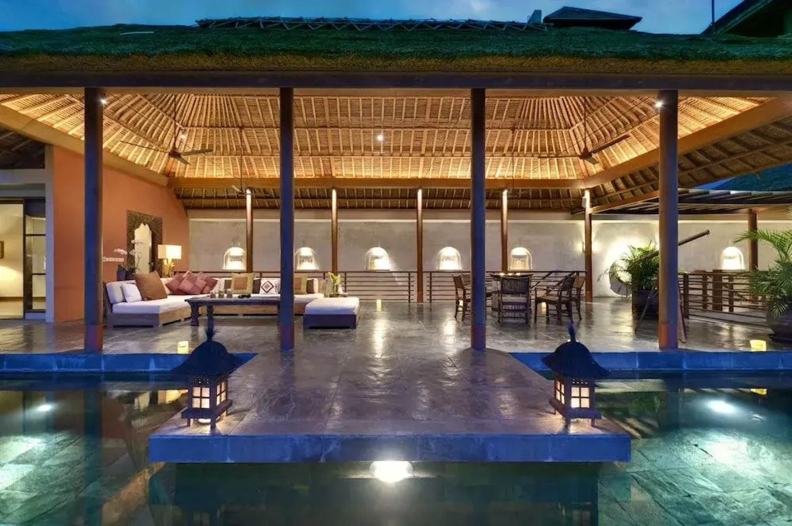 The Longhouse, Jimbaran - Bali