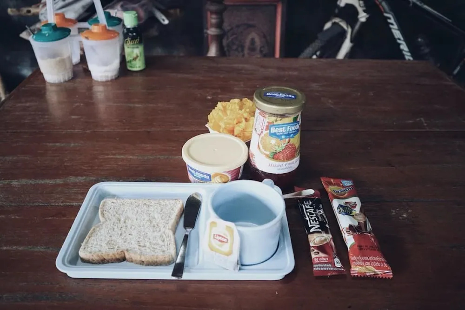 Crossroads House - Hostel