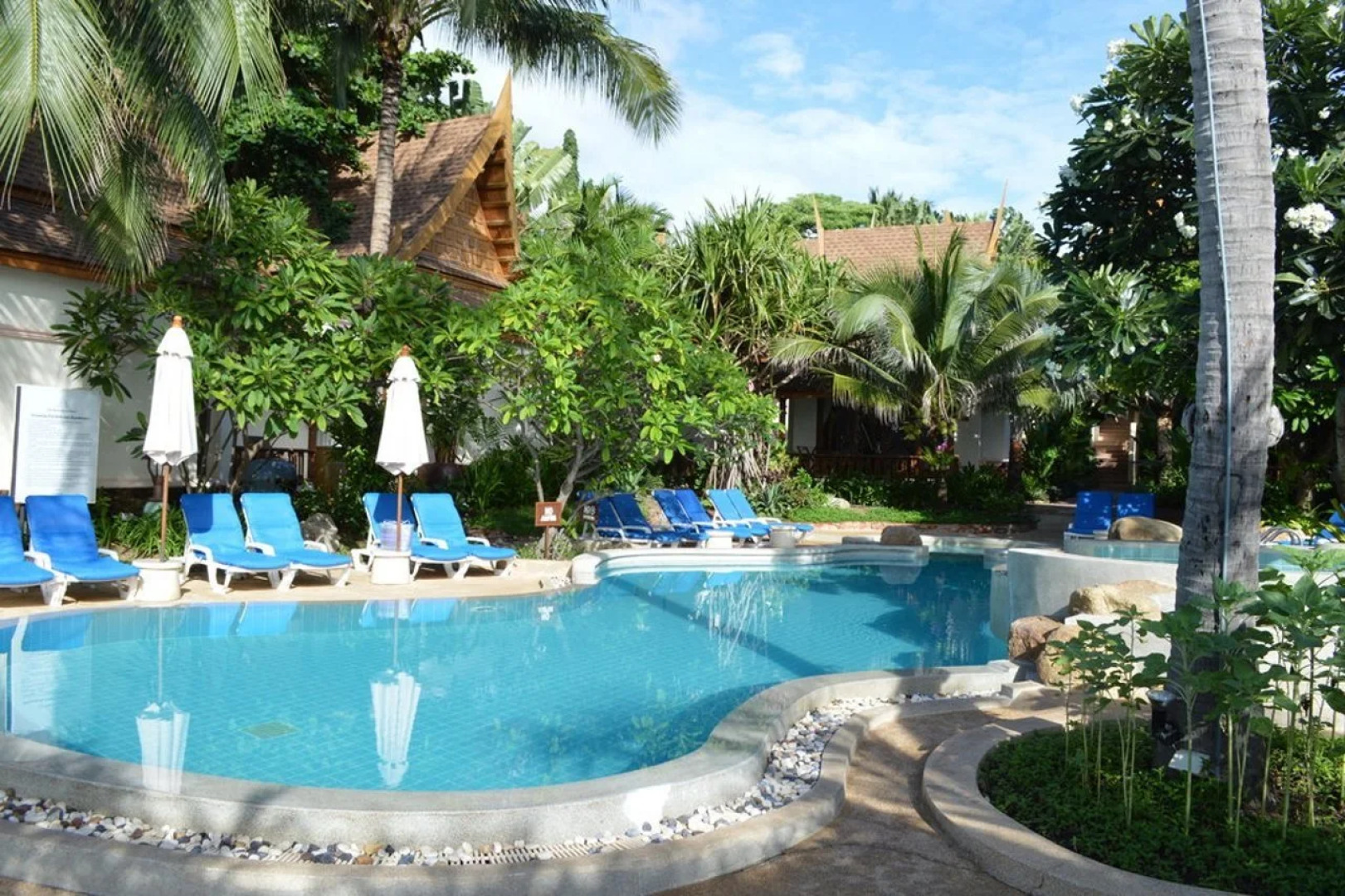 Thai House Beach Resort