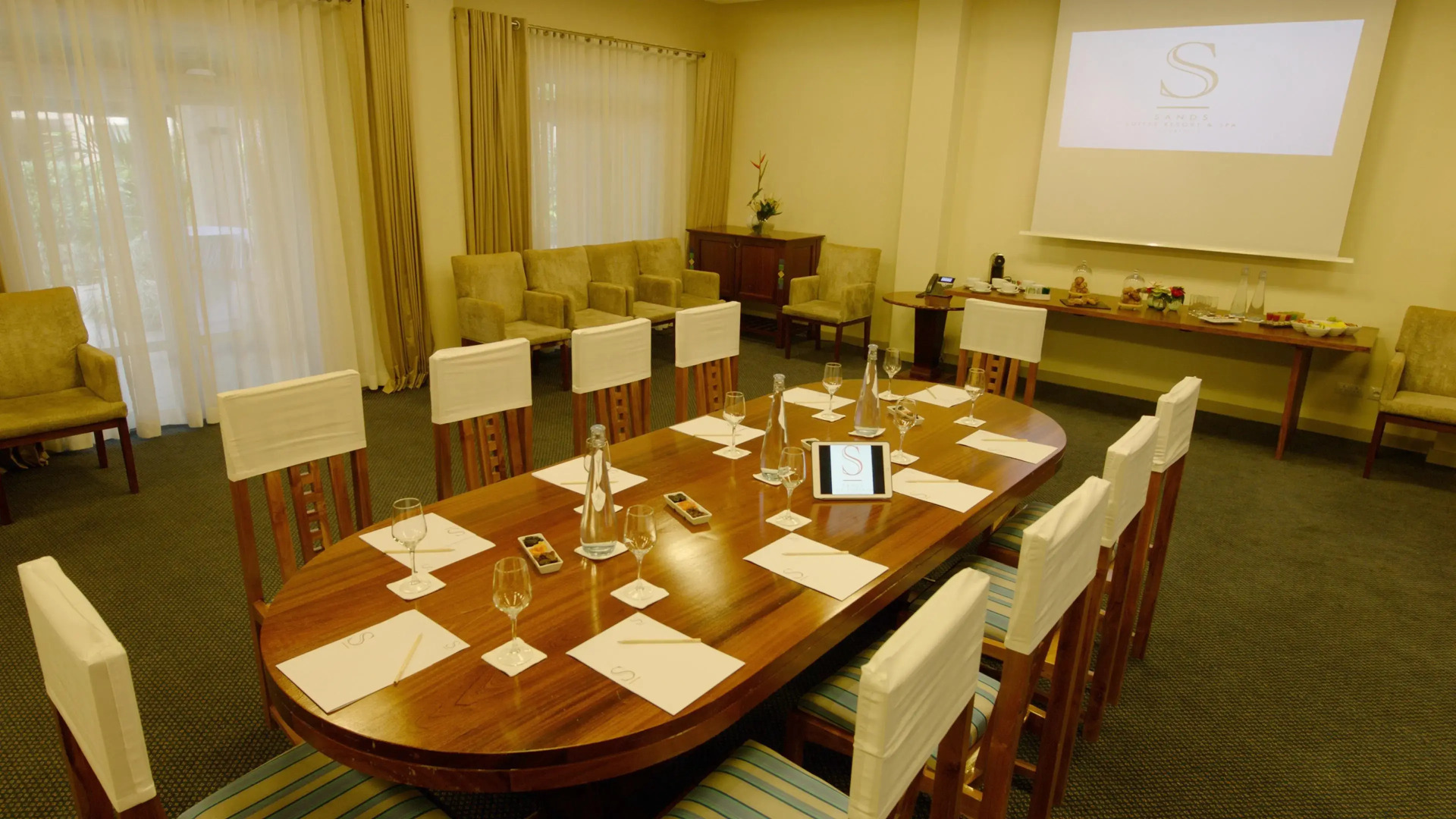 Sands Suites Resort & Spa