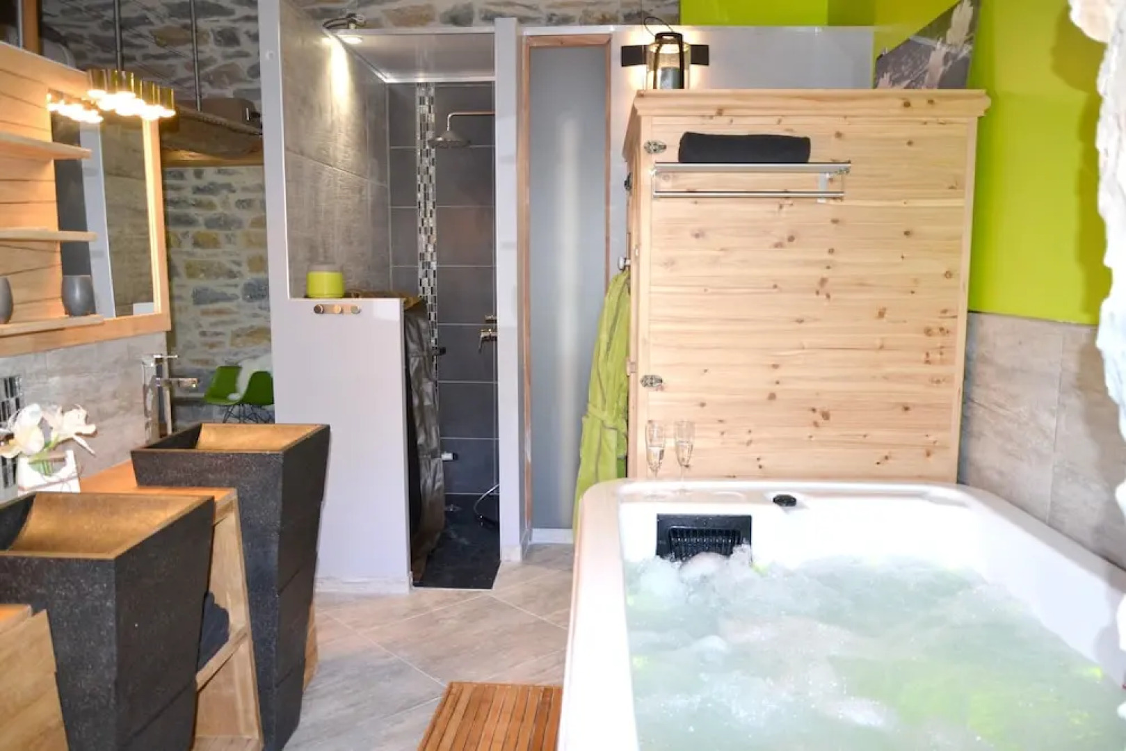 House With one Bedroom in Mostuéjouls, With Pool Access, Enclosed Gard