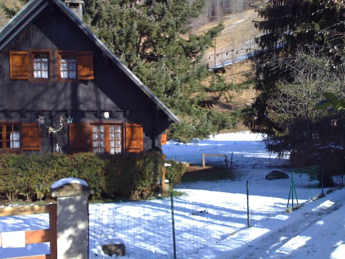 Chalet With 3 Bedrooms in Ste Marie de Campan, With Wonderful Mountain