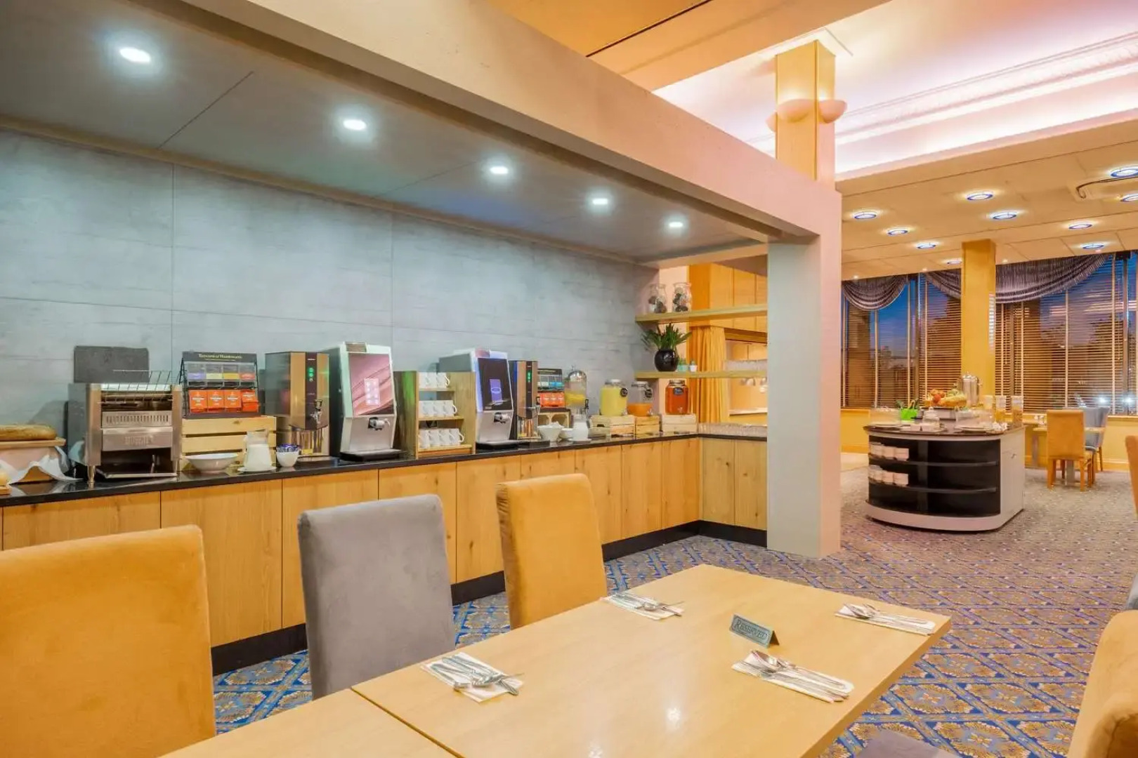 Cedar Court Bradford