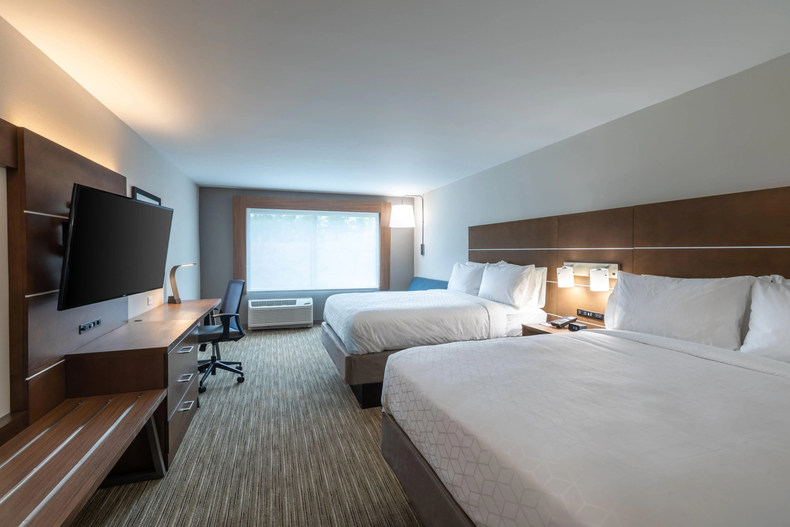 Holiday Inn Express & Suites Greenville - Taylors by IHG