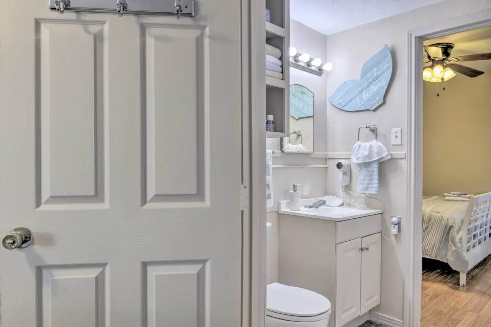 Fire Pit & Grill: Fishing Cottage in Aransas Pass!