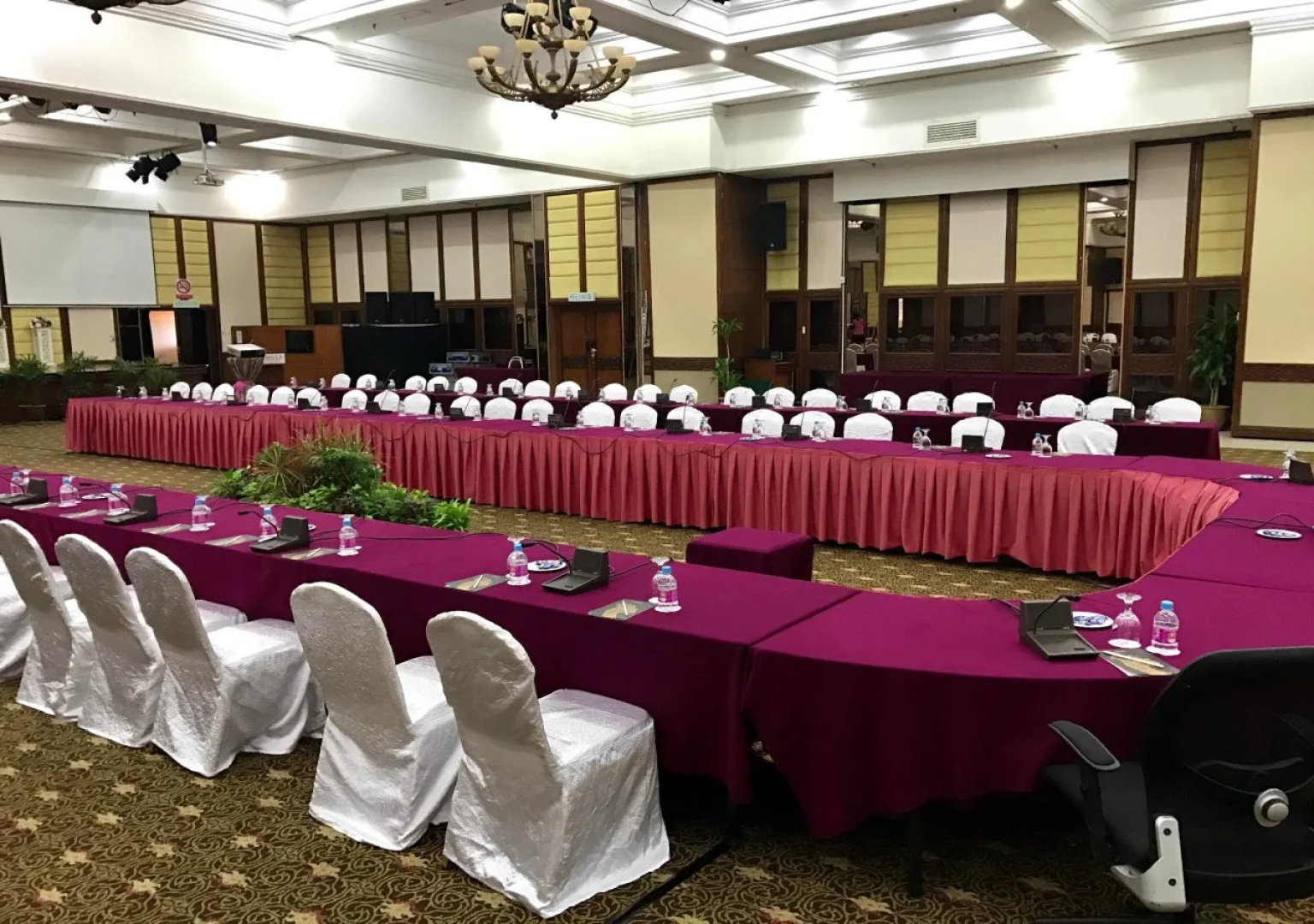 Primula Beach Hotel