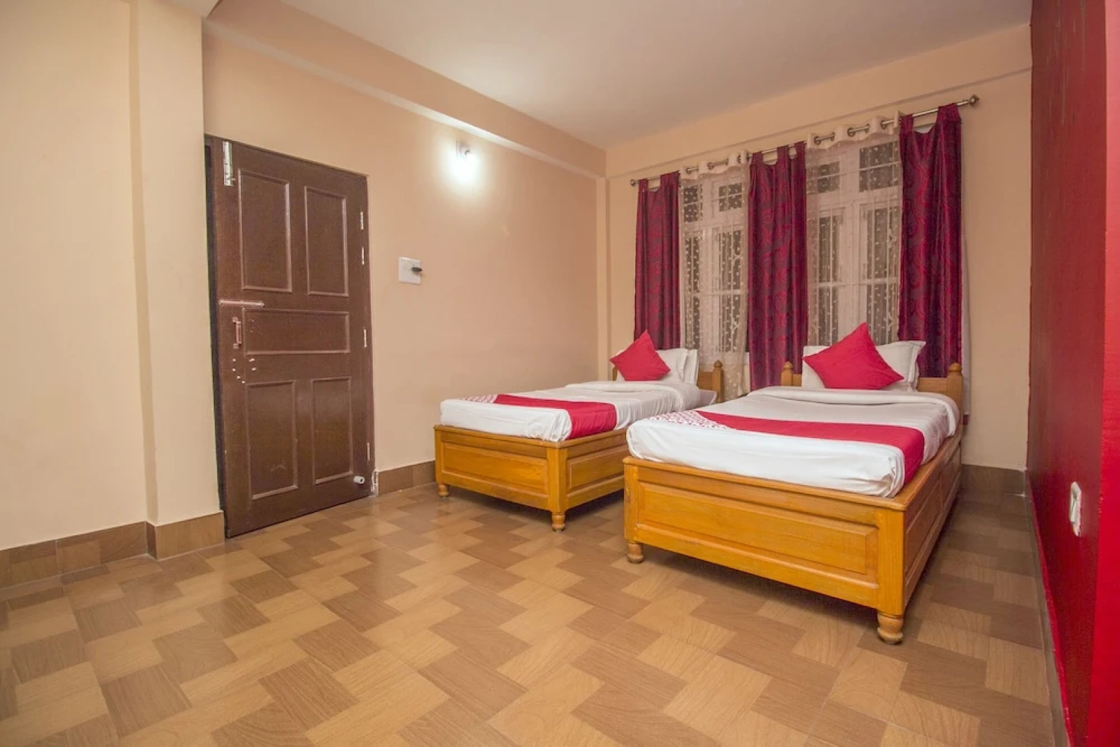 Hotel Green View Neelgiri By OYO Rooms