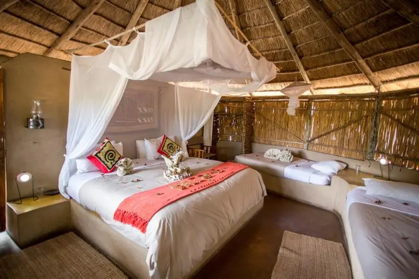 Bateleur Safari Camp