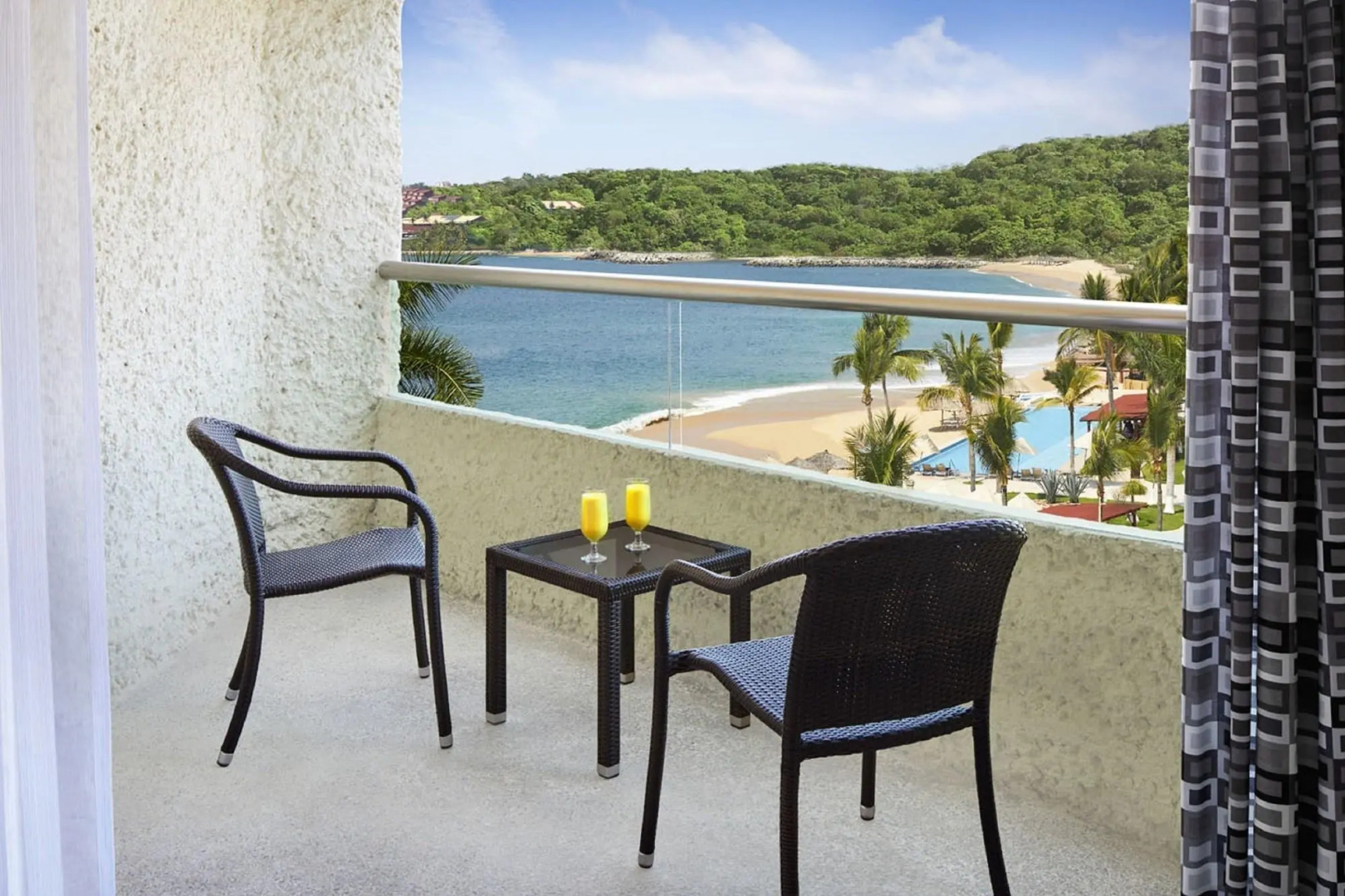 Dreams Huatulco Resort & Spa - All Inclusive