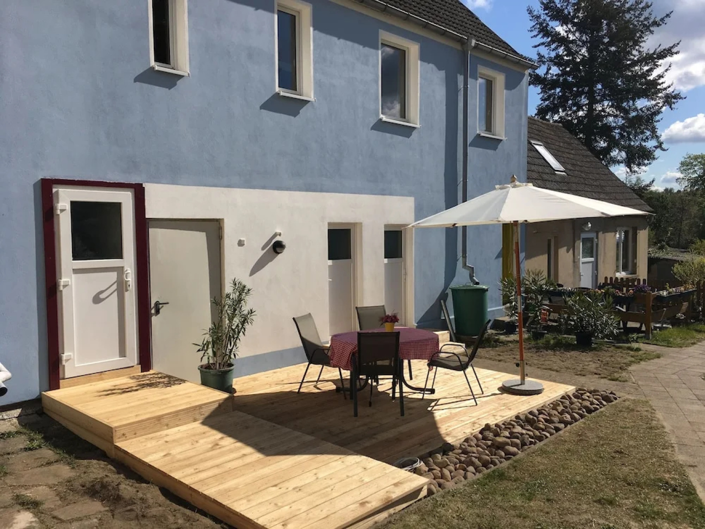Schöne 3Zimmer FeWo direkt am Baalensee