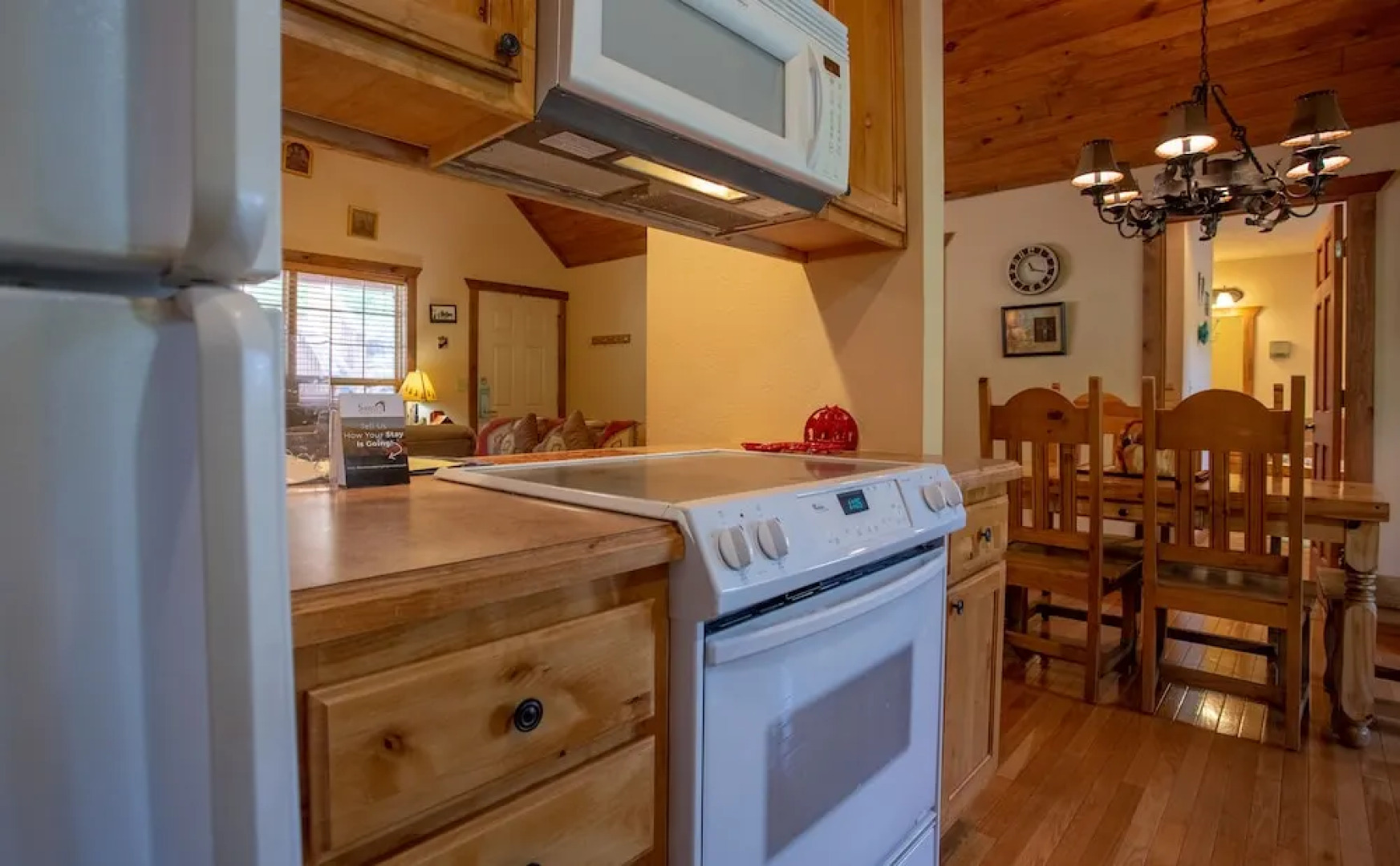 Dakota Lodge 2 Bedroom Home by RedAwning