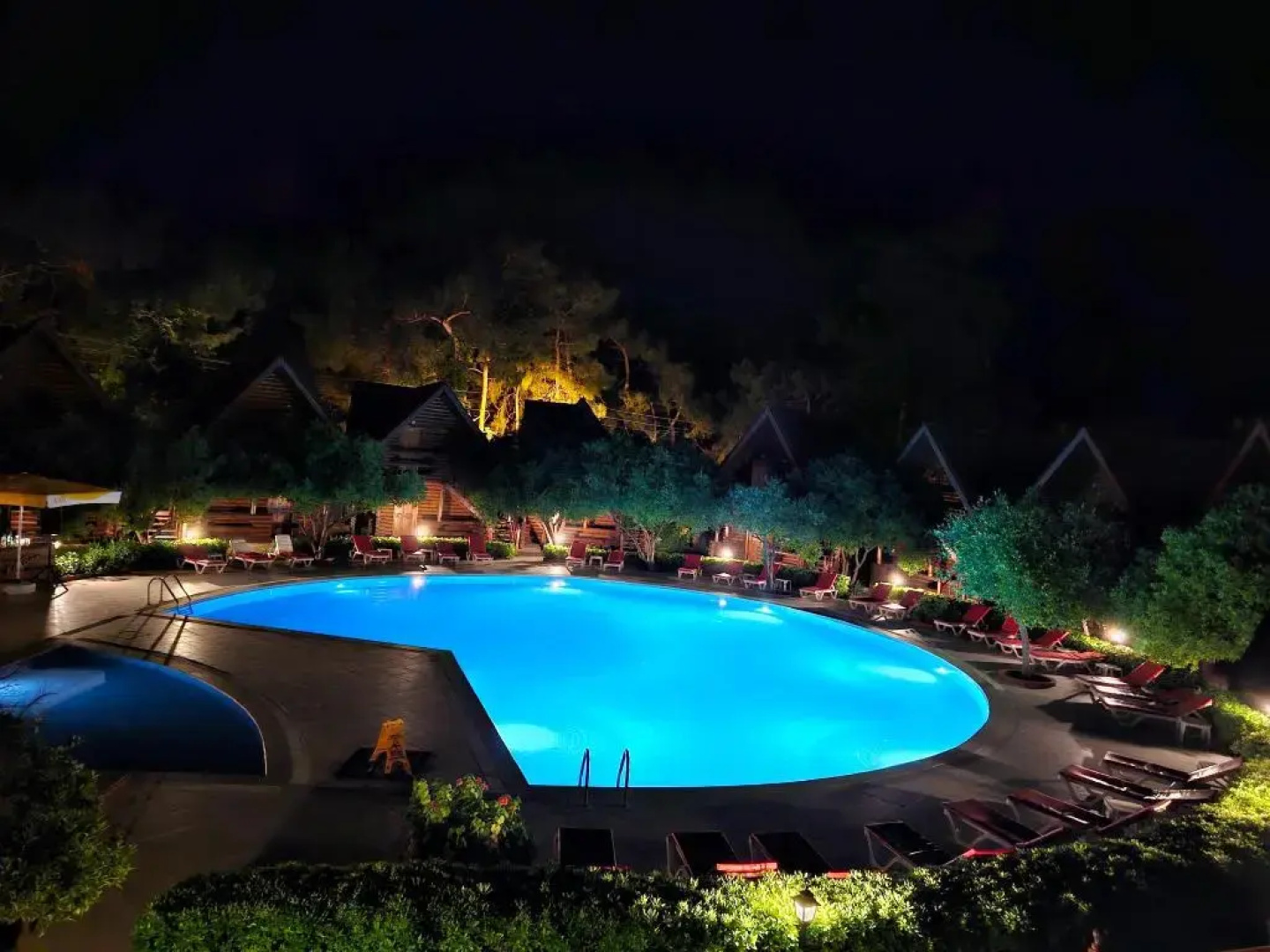 Woodline Hotel