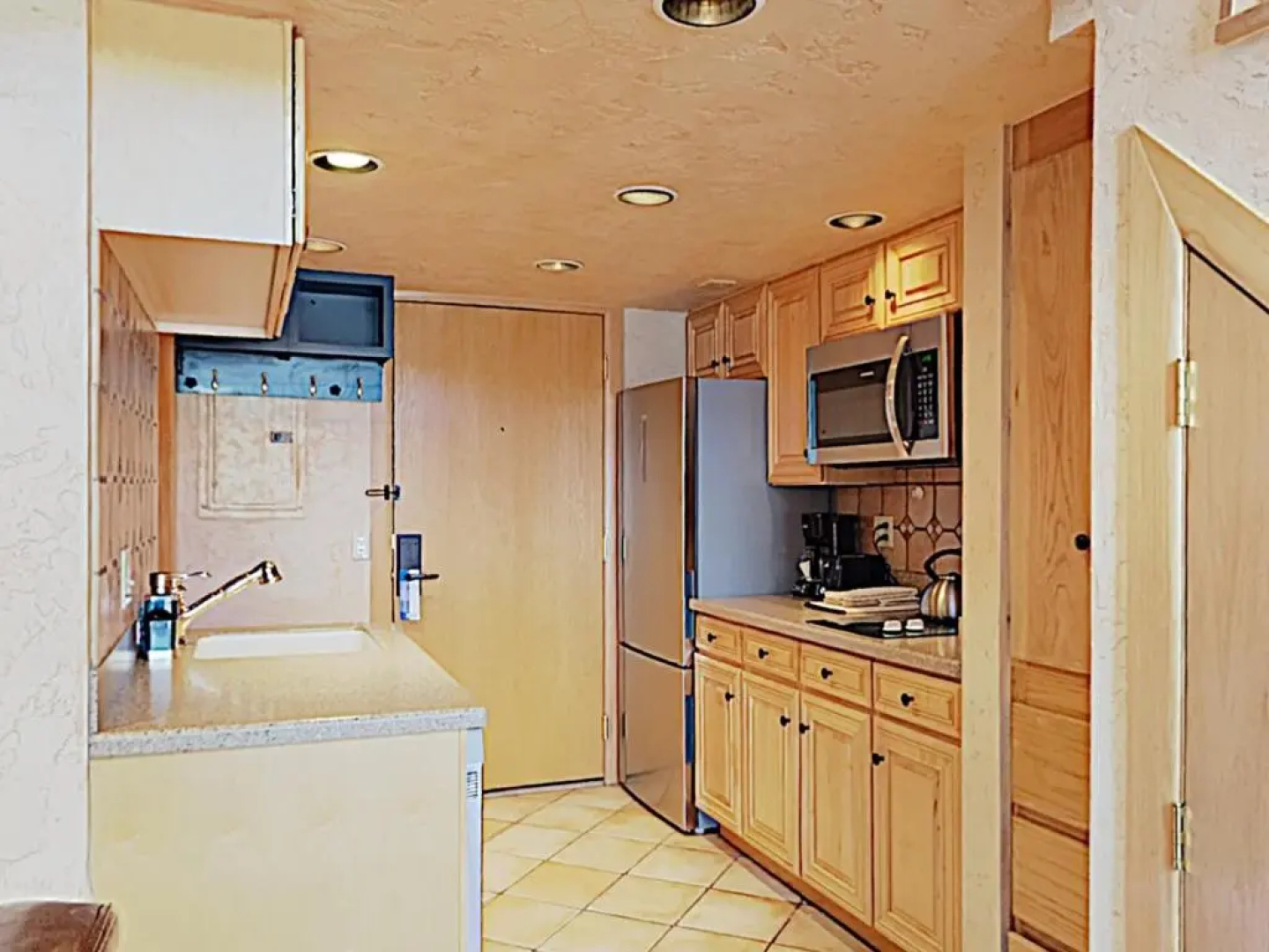 Timberline Condominium Studio Loft Deluxe Unit 314