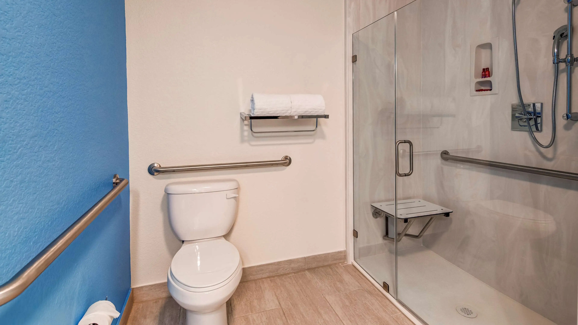 SureStay Plus Hotel by Best Western Humble