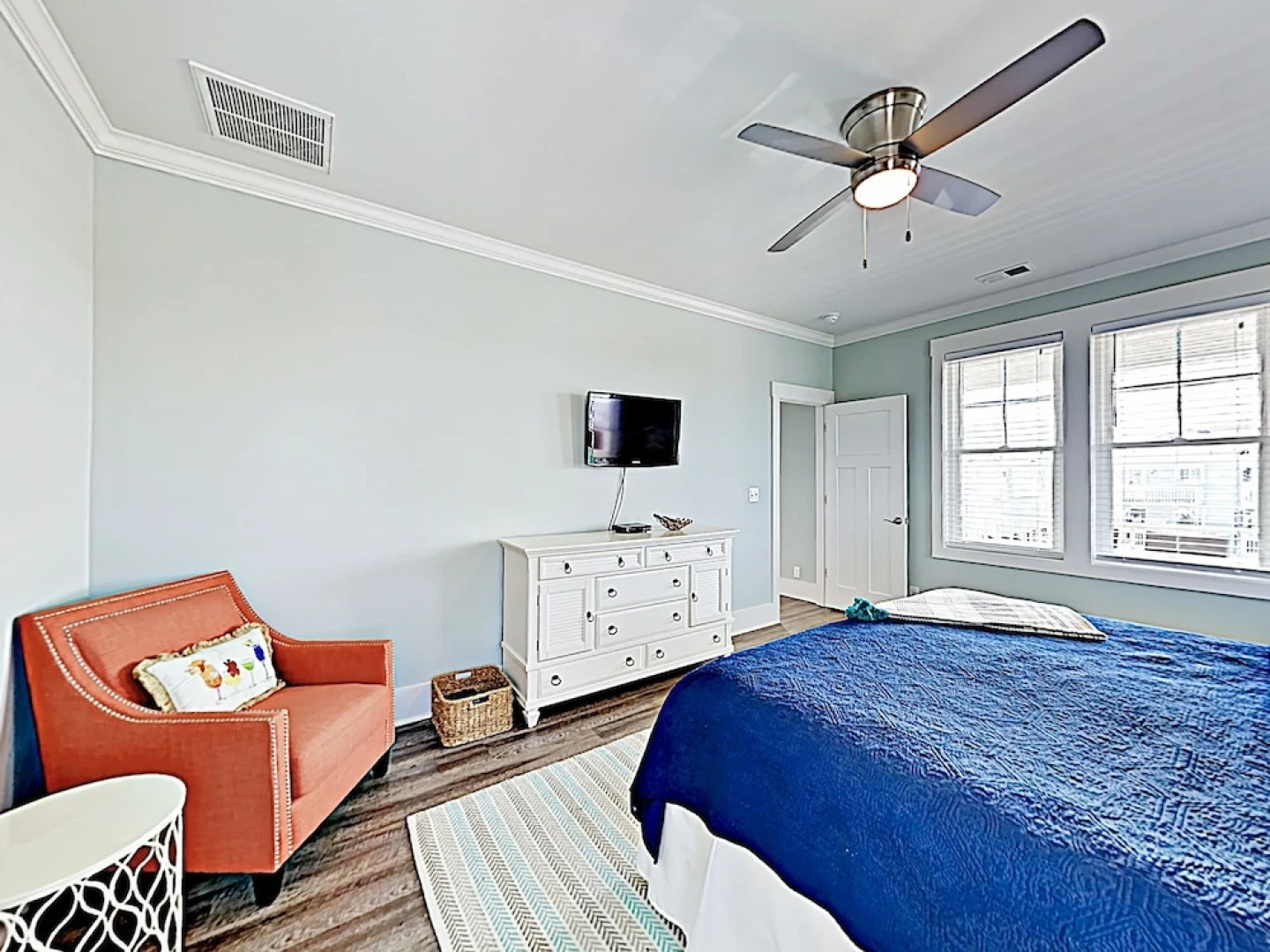 Chic Coastal W/ Pool, Ocean Views, Near Beach 4 Bedroom Home