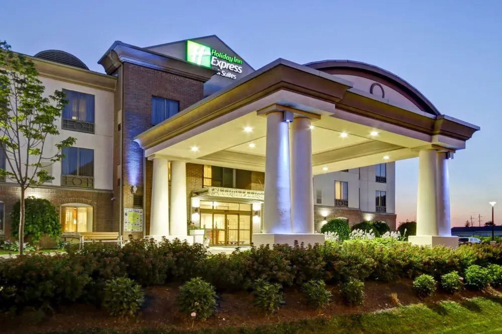 Spark by Hilton Guelph