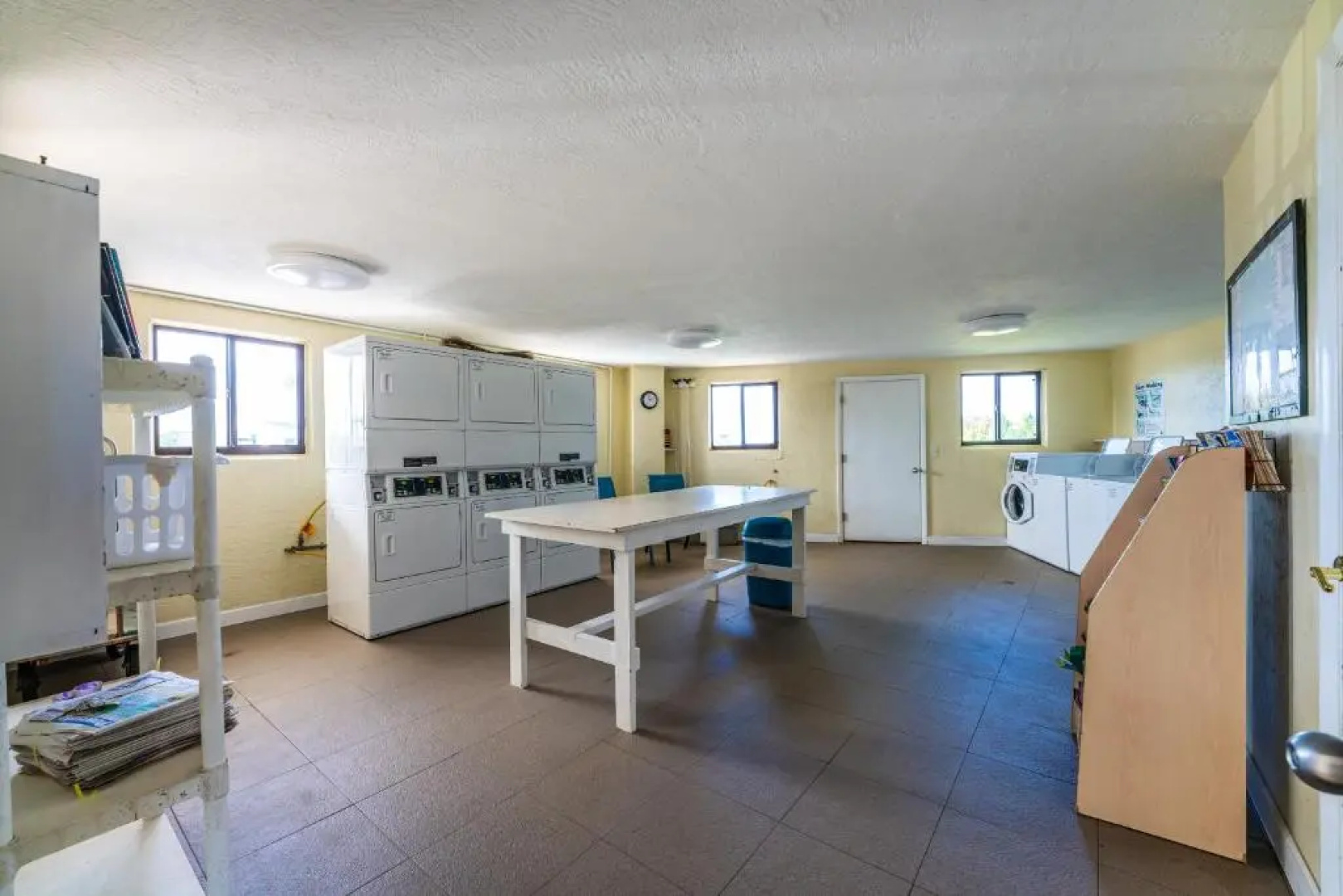 Lovely 2 Bedroom Beachfront Condo