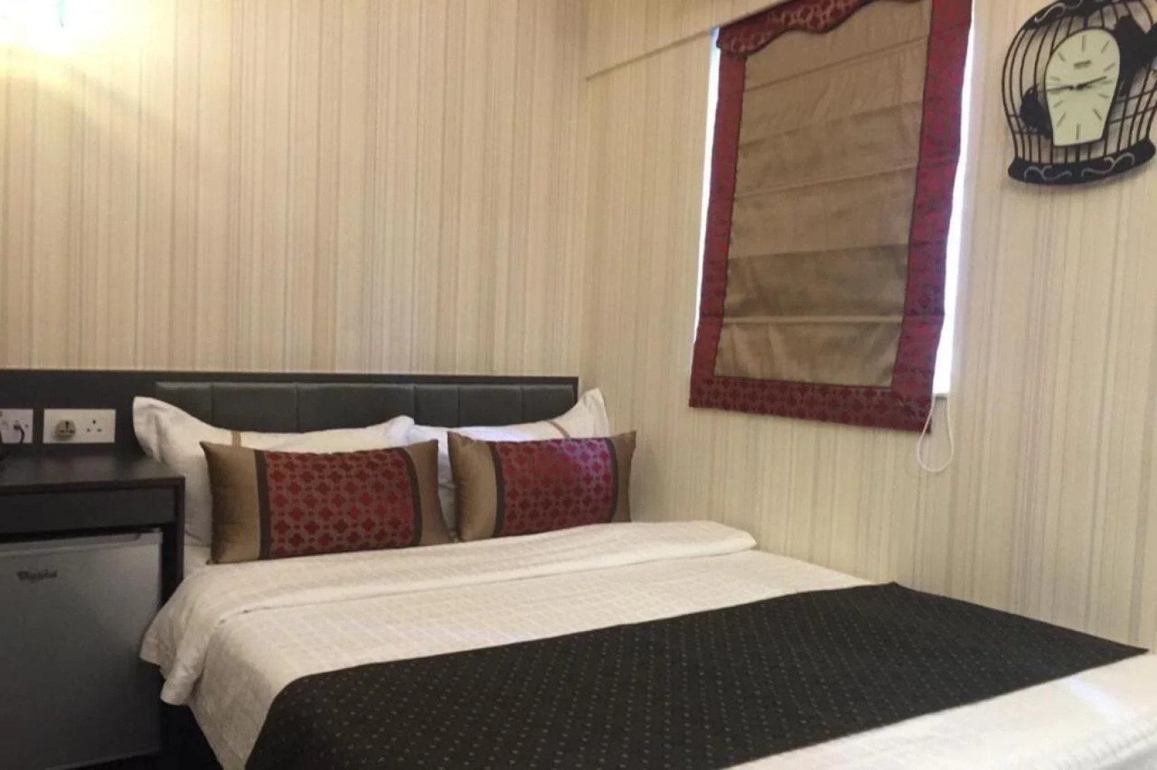 Seasons Hotel - Tsim sha tsui