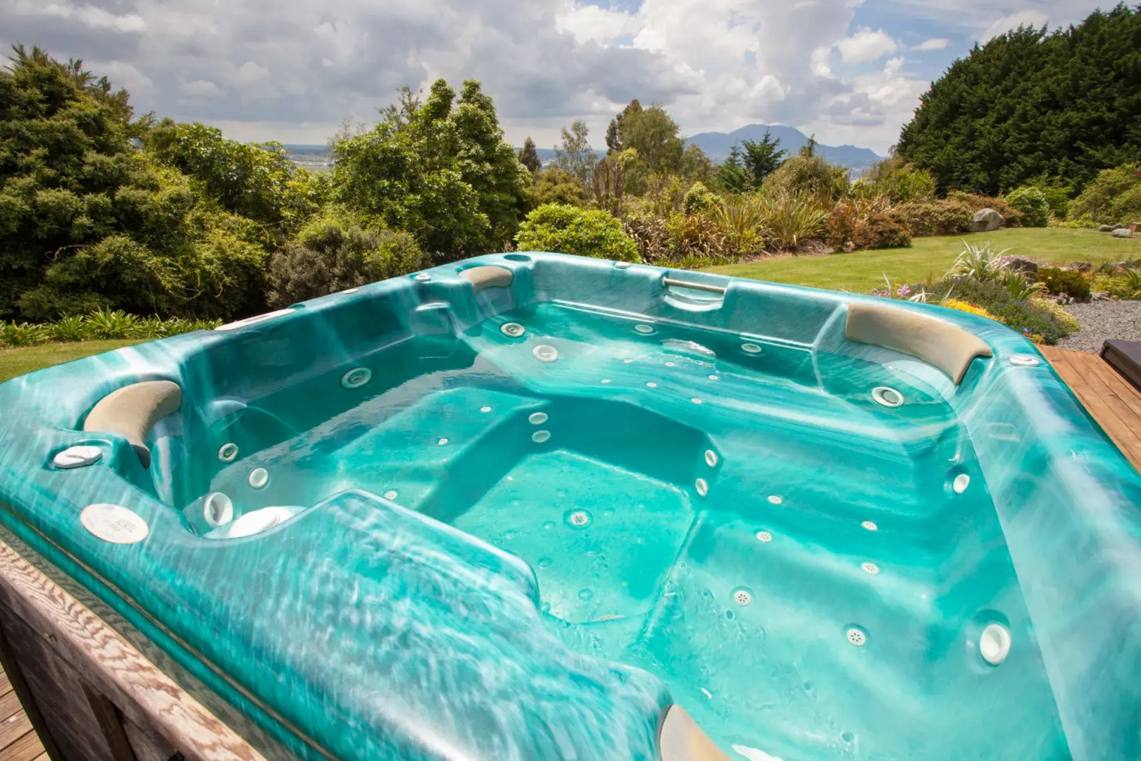 Acacia Heights Gardens