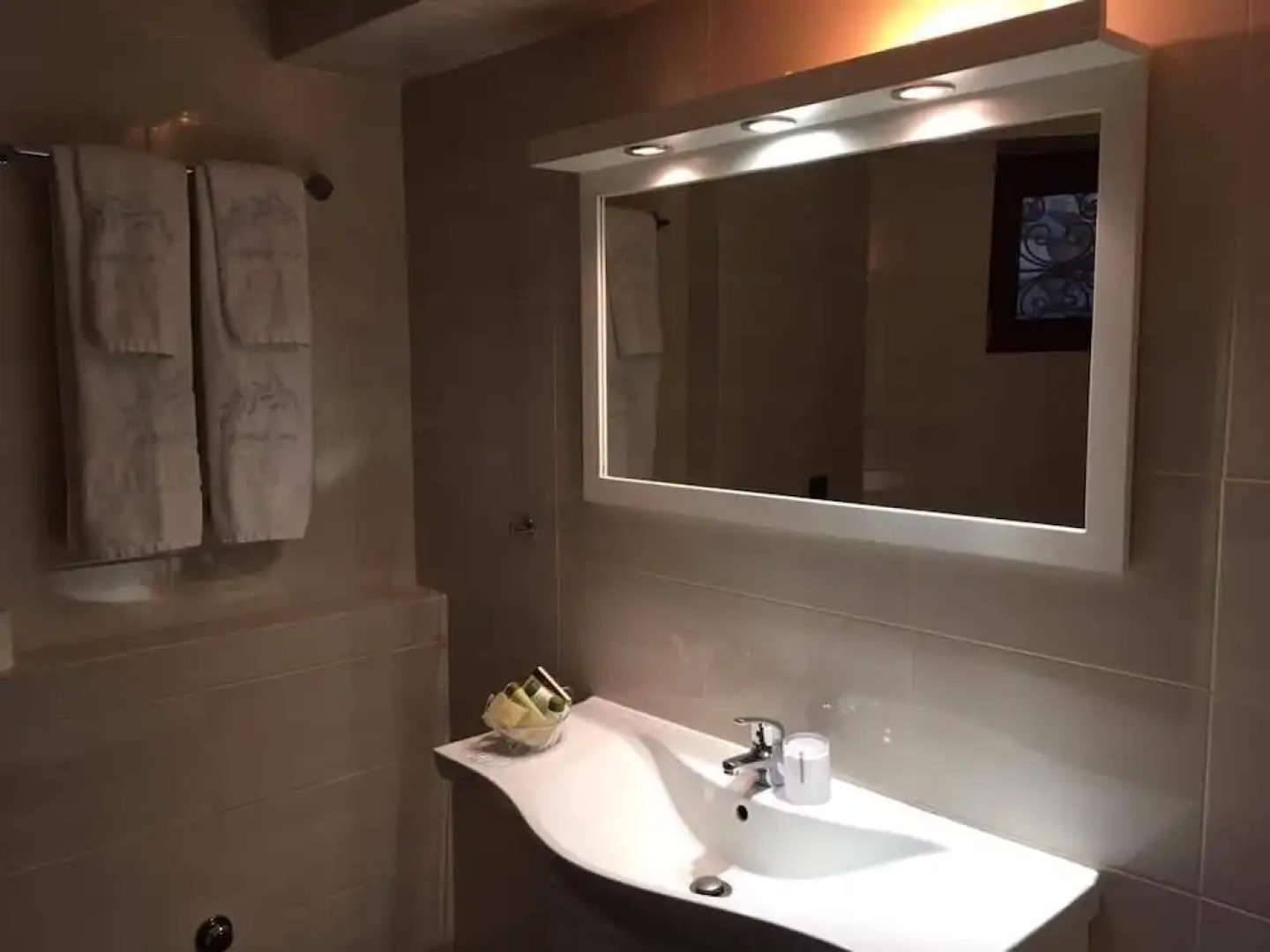 Ellinon Thea Arachova