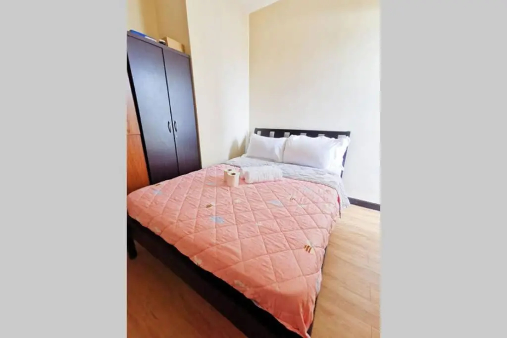 3415 HoliStay Manila 1-Bedroom Condo with NETFLIX and Balcony