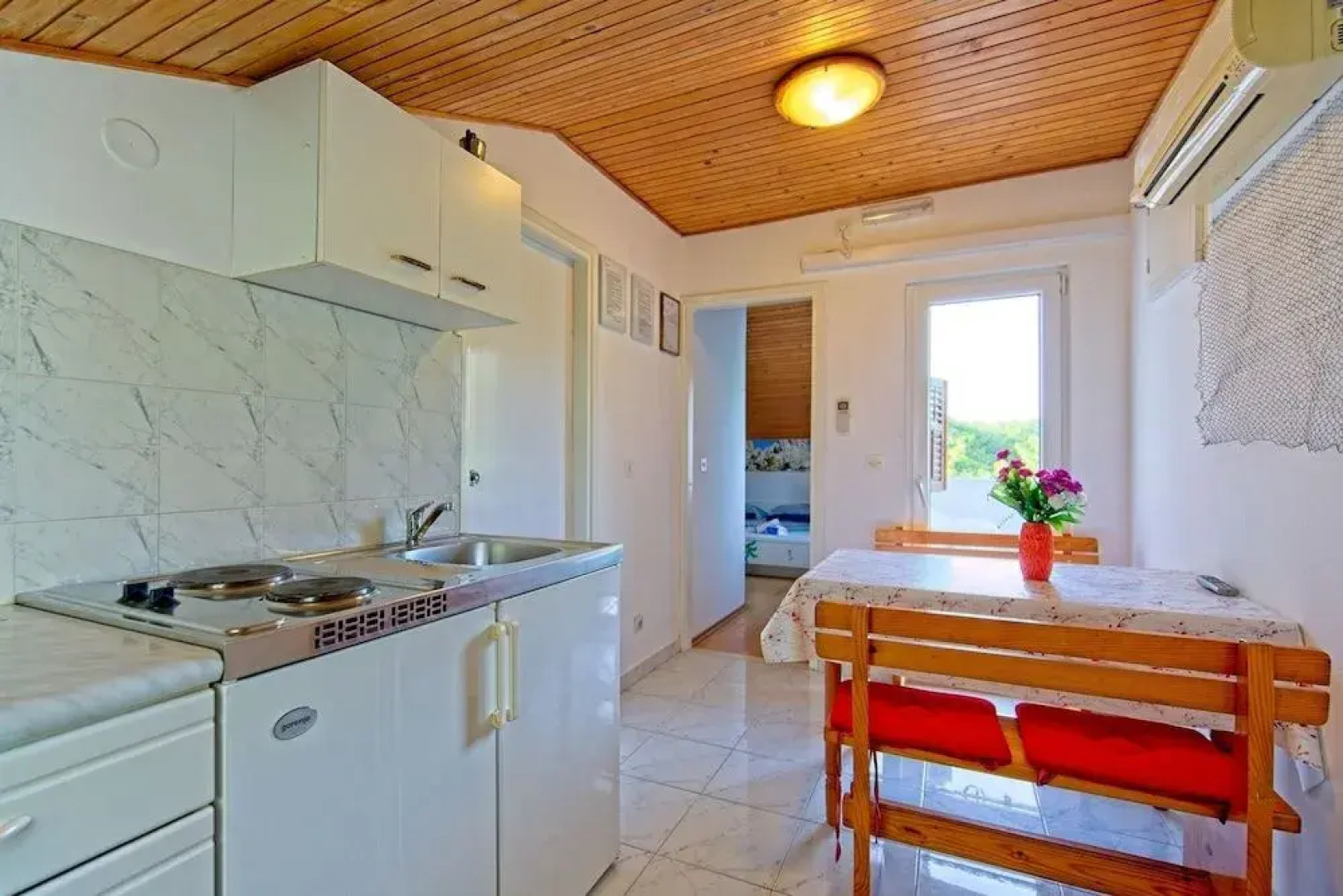 Guest House Matana Pomena