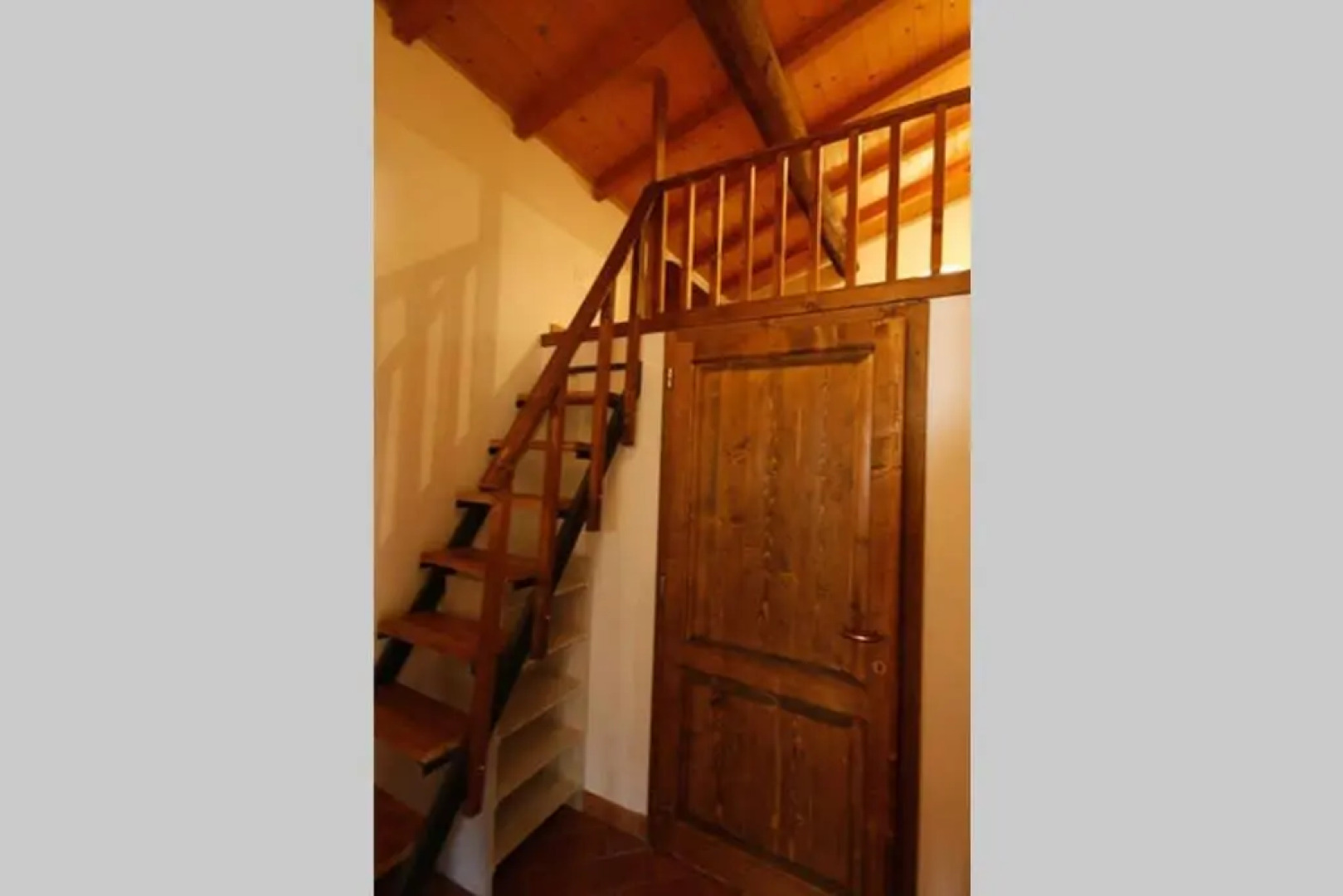 Villa con Piscina 10 Posti Letto, L'Oliveta Di Rivalto