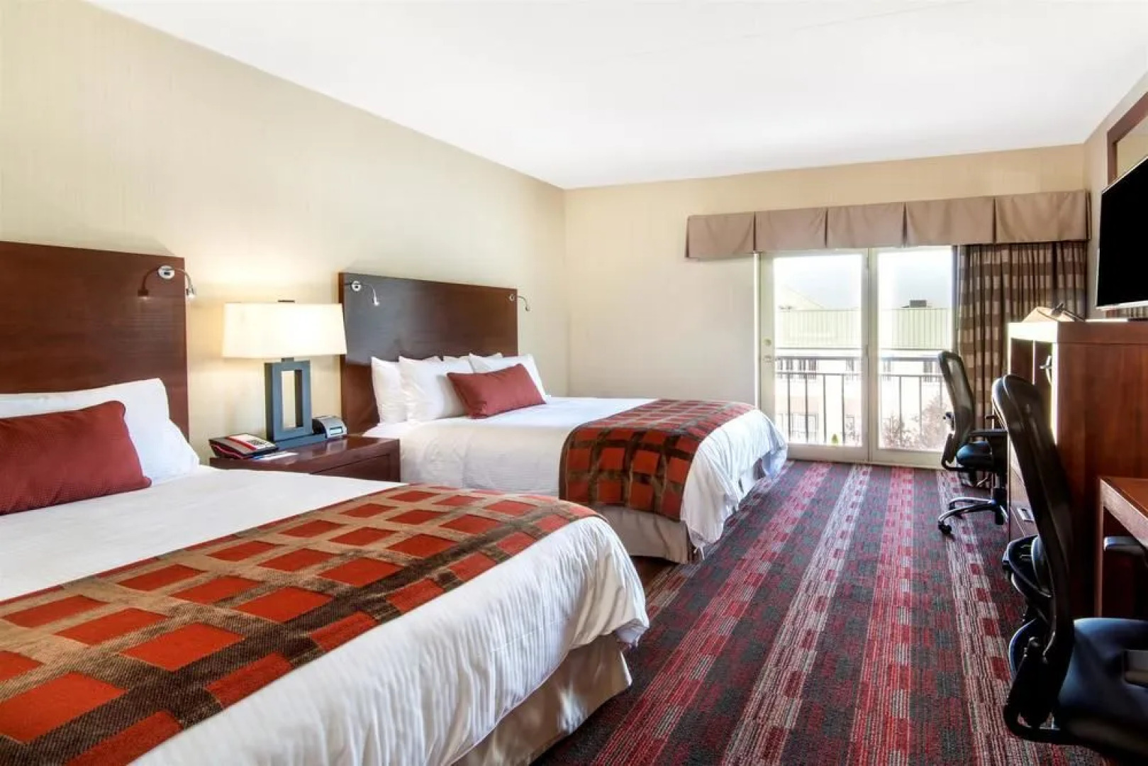 Wyndham Hamilton Park Hotel and Conference Center