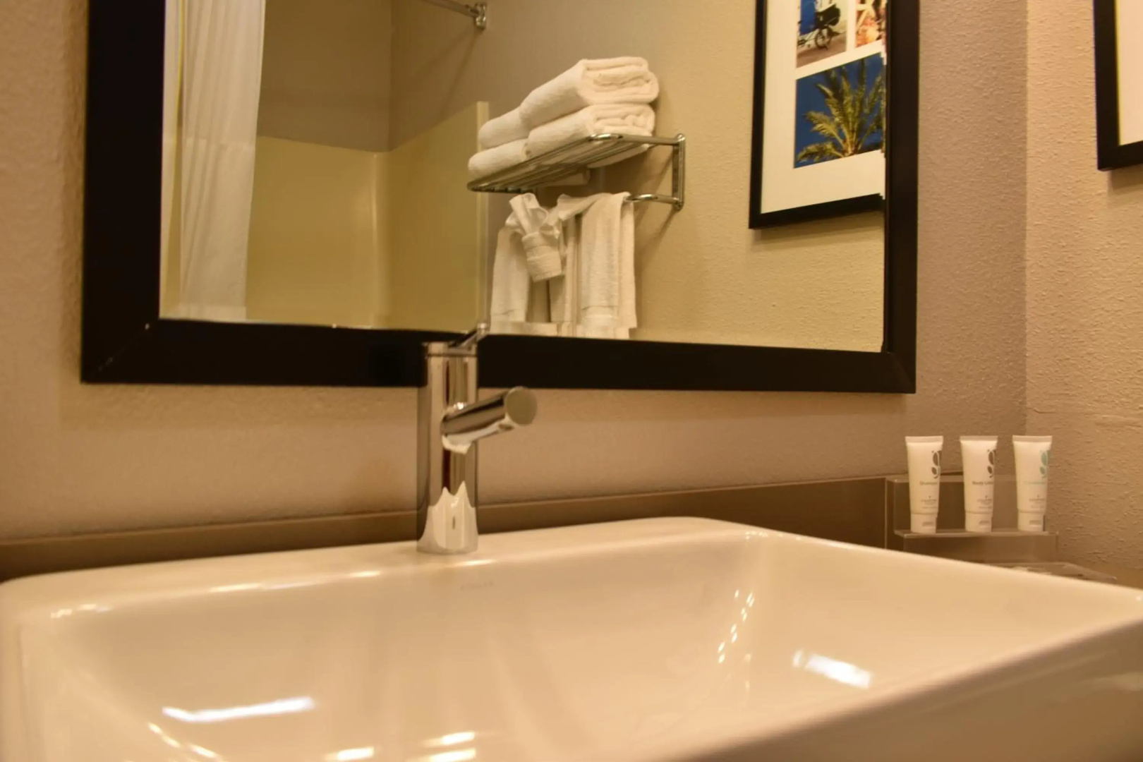 Country Inn & Suites by Radisson Kenosha - Pleasant Prairie