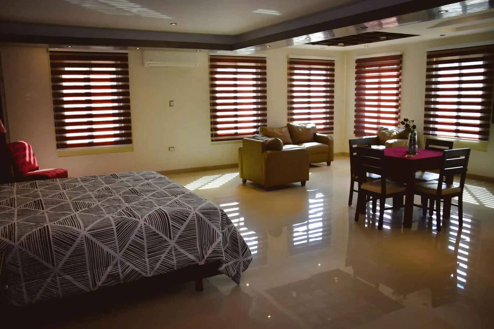 Hotel Los Cedros Uayamon