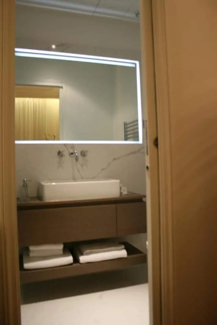 Cirque Deluxe Studio Apartment