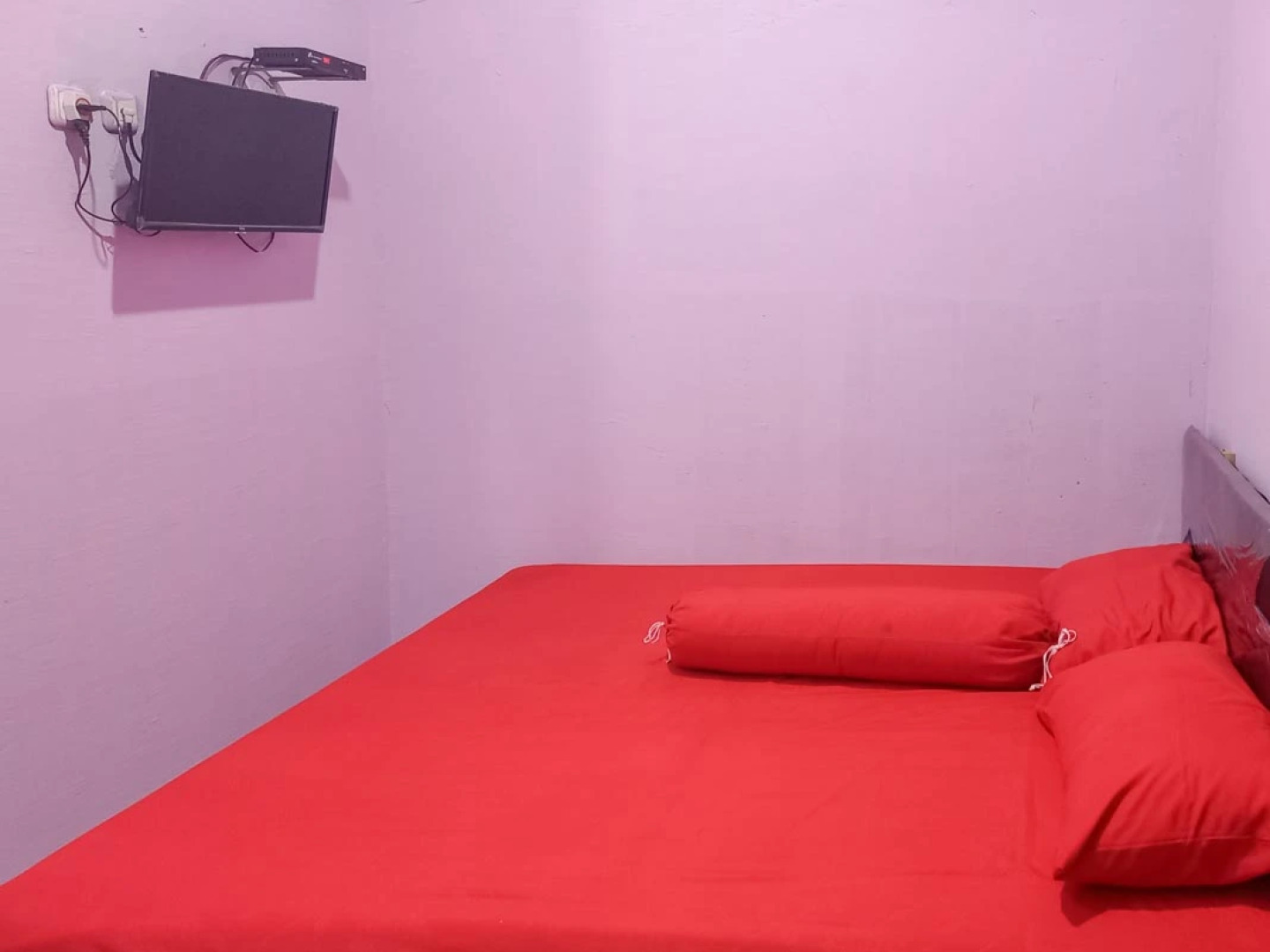 Jessy Homestay Lolak