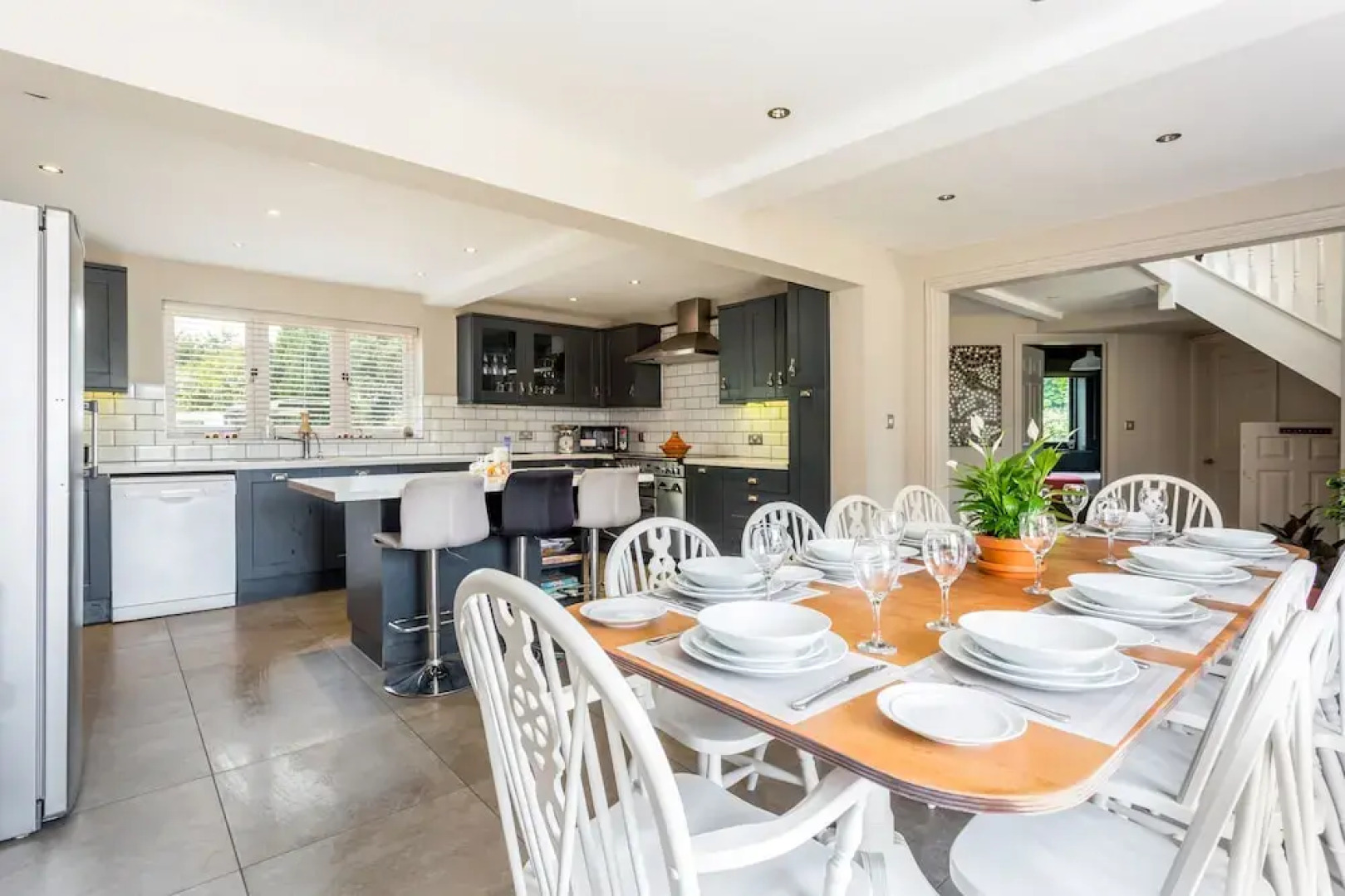 Spacious & Stylish Cotswold Family home